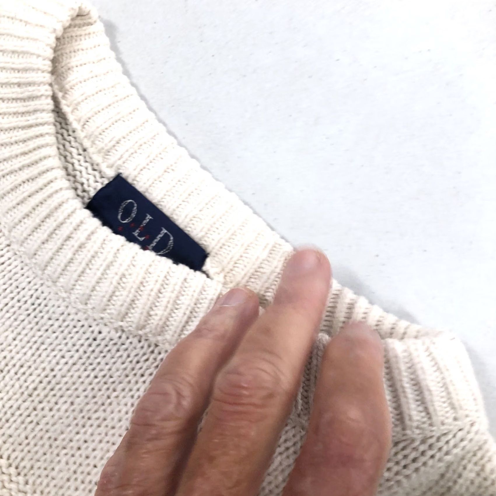 Nique VINTAGE Men’s VTG 90s Old Glory Embossed USA Flag Knit Sweater Size L Made In USA White Crew Neck Pullover Cotton Flag Mens Size US L / EU 52-54 / 3 - 2 Thumbnail