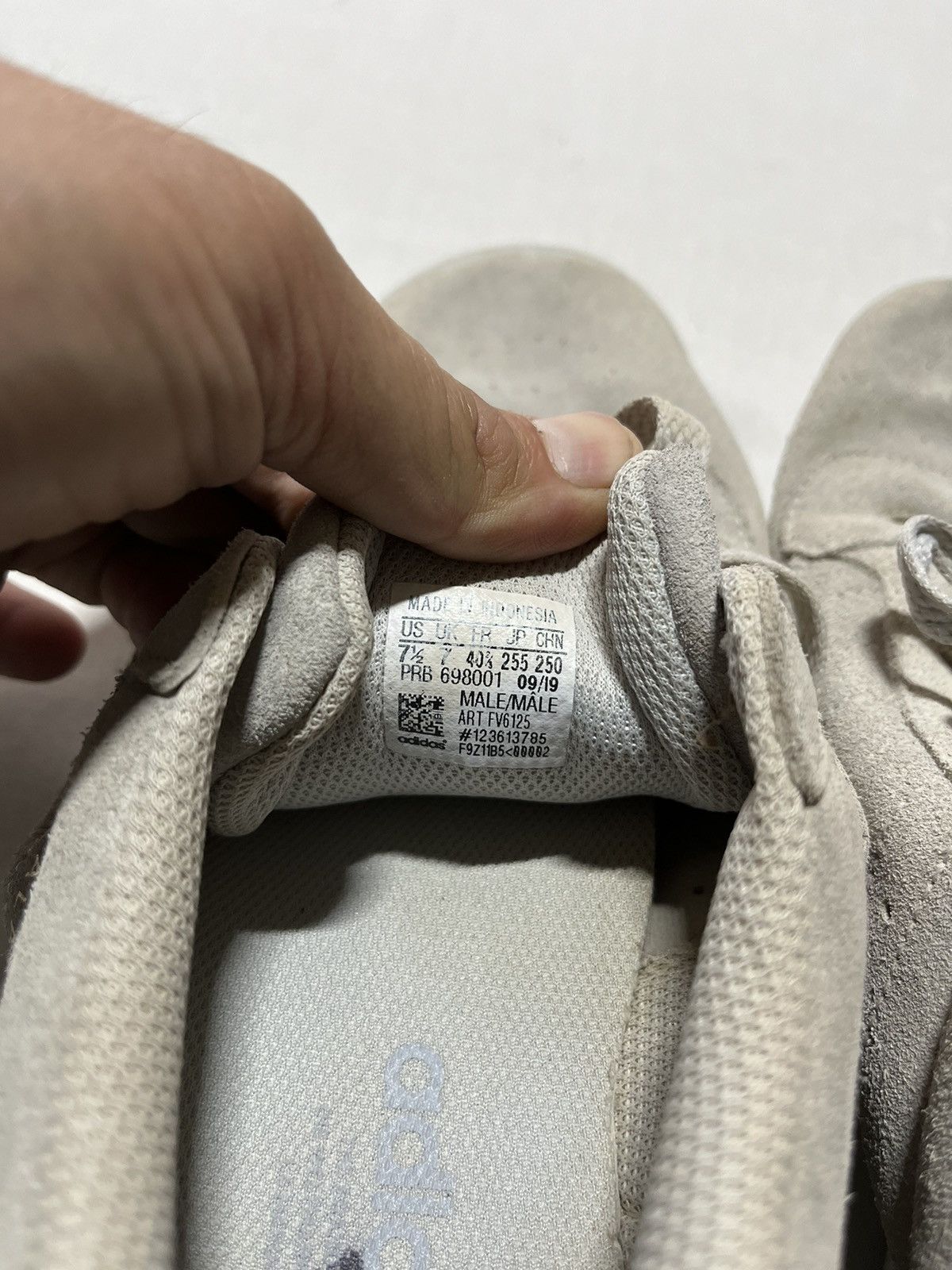Adidas Yeezy calabasas powerphase size 5.5 Size US 7.5 / EU 40-41 - 7 Thumbnail