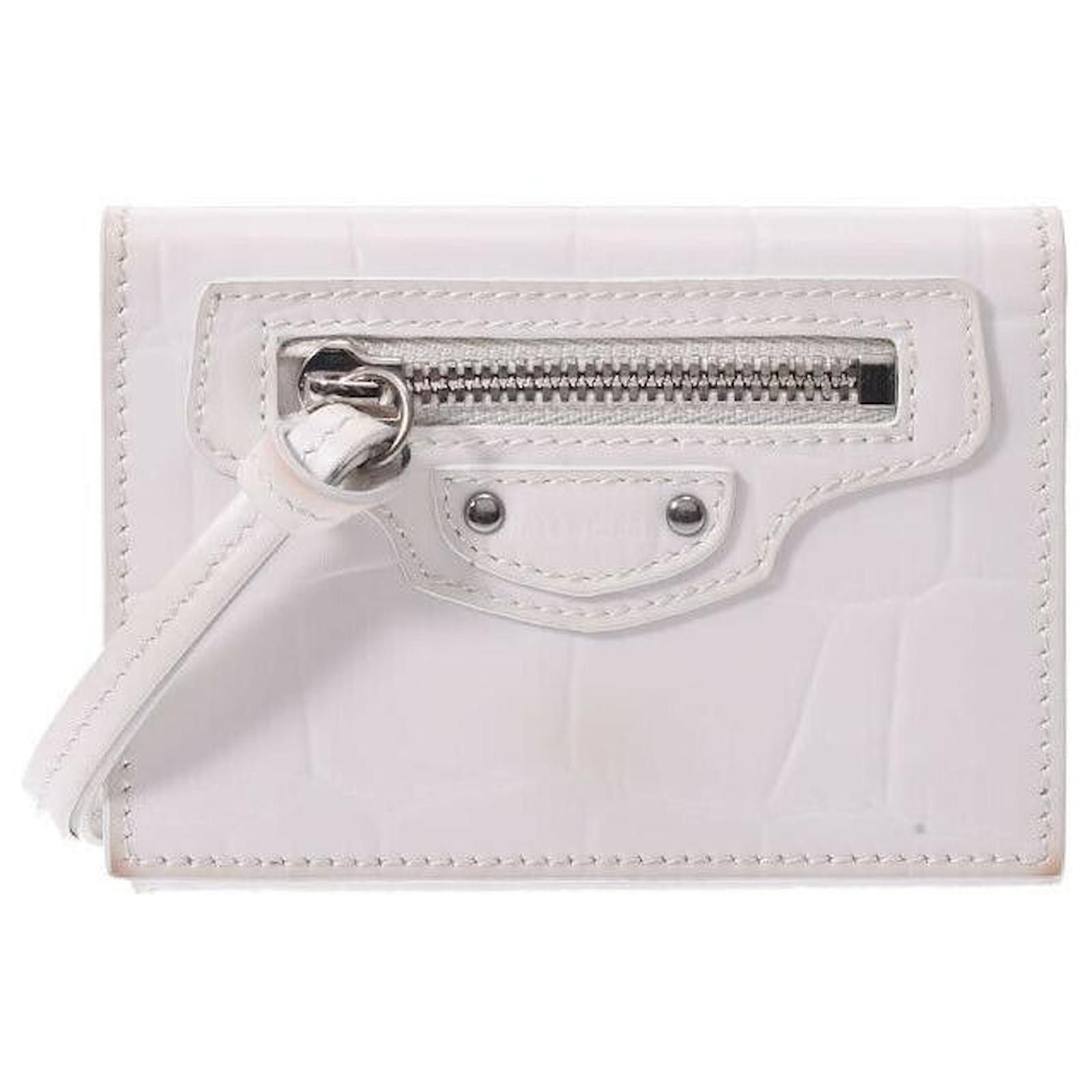 image of Balenciaga O1In1G1223 Wallet In White, Women's