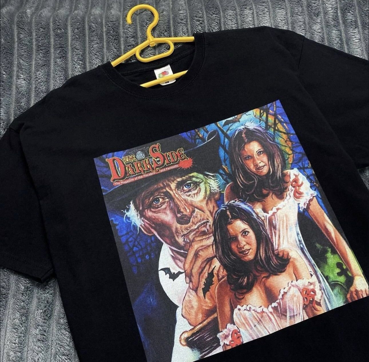 Other The Dark Side the Magazine of Macabre and Fantastic size XL Size US XL / EU 56 / 4 - 5 Thumbnail