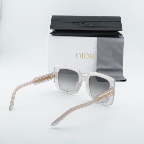 Dior Dior DIORSIGNATURE S11I 78A1 Sunglasses Beige Square Frame Size ONE SIZE - 10 Thumbnail