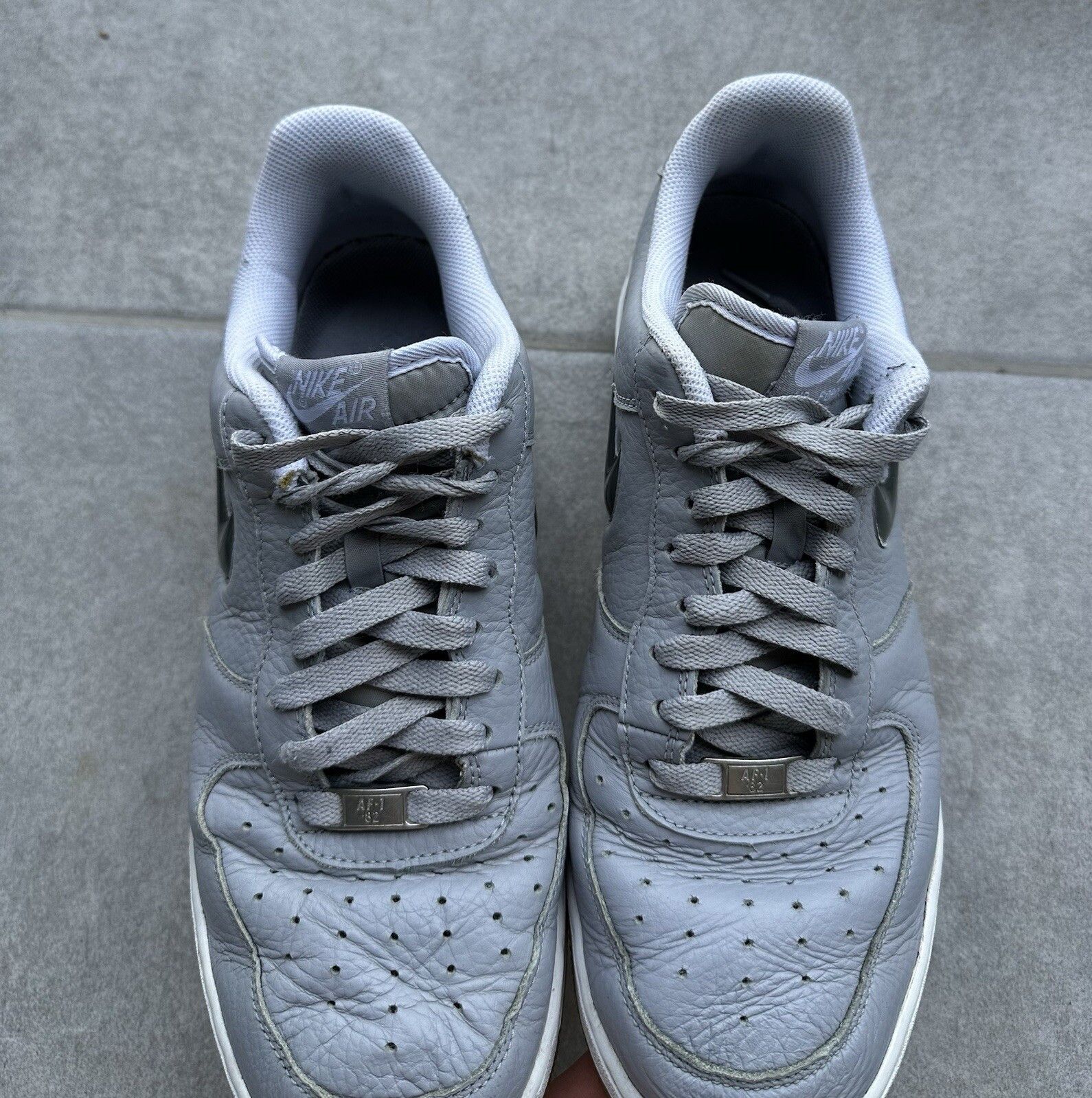 Nike Men's Nike Air Force 1 Wolf Grey 2012 Size US- 11 Size US 11 / EU 44 - 10 Thumbnail