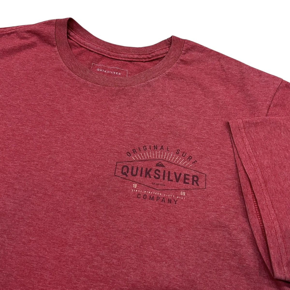 Quiksilver Quiksilver Red Logo Surf Graphic Tshirt Size US M / EU 48-50 / 2 - 4 Thumbnail