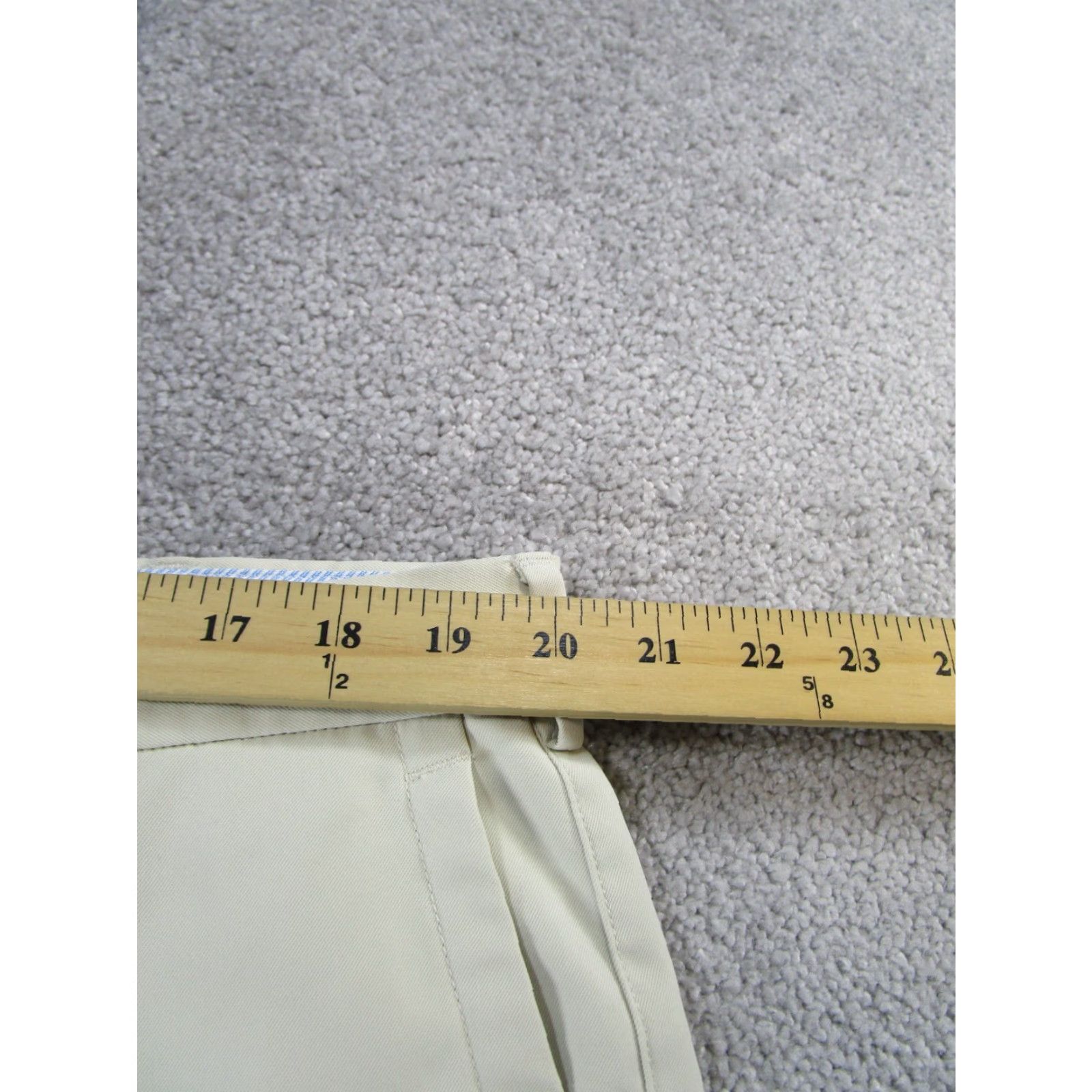 Peter Millar Peter Millar Shorts Mens 40 Beige Polyester Lightweight Chinos Regular Casual, Travel, Workwear Beige Peter Millar Shorts Mens 40 Size US 40 / EU 56 - 7 Thumbnail