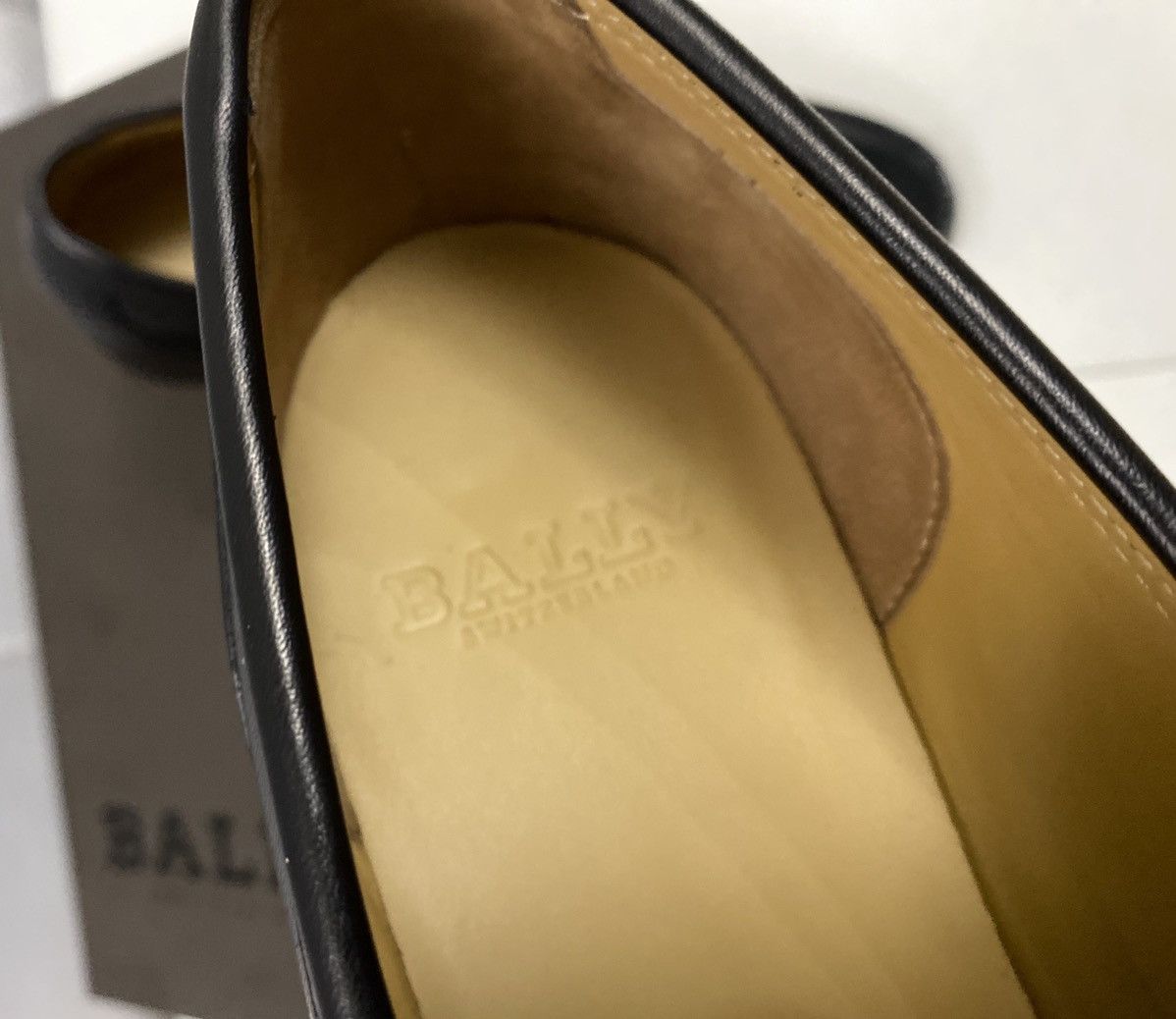 Bally Bally Black Calfskin Termez Penny Loafer 8 EEE New In Box Size US 8 / EU 41 - 15 Thumbnail