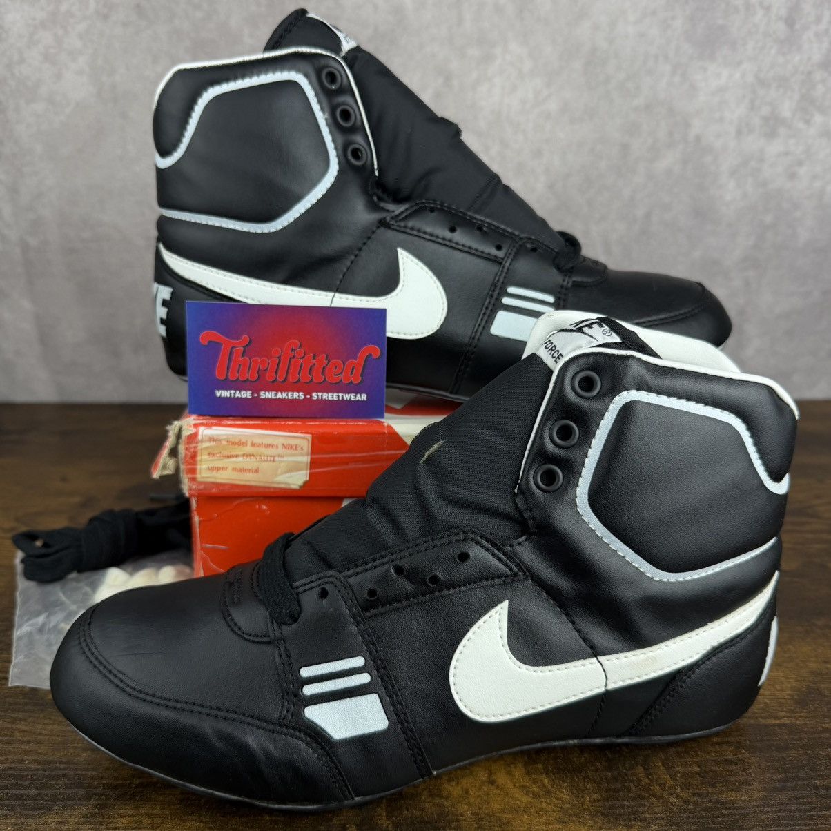 Nike NEW Vintage Nike Strike Force Football Cleats Black 1980s OG Size US 9.5 / EU 42-43 - 1 Thumbnail
