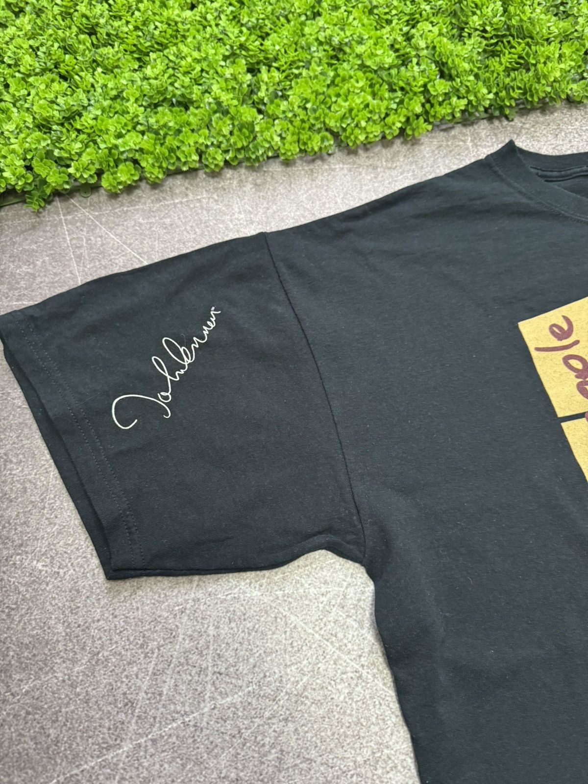 Vintage Yoko Ono John Lennon State Of Liberty T Shirt 2010 Y2k Art Size US XL / EU 56 / 4 - 8 Thumbnail