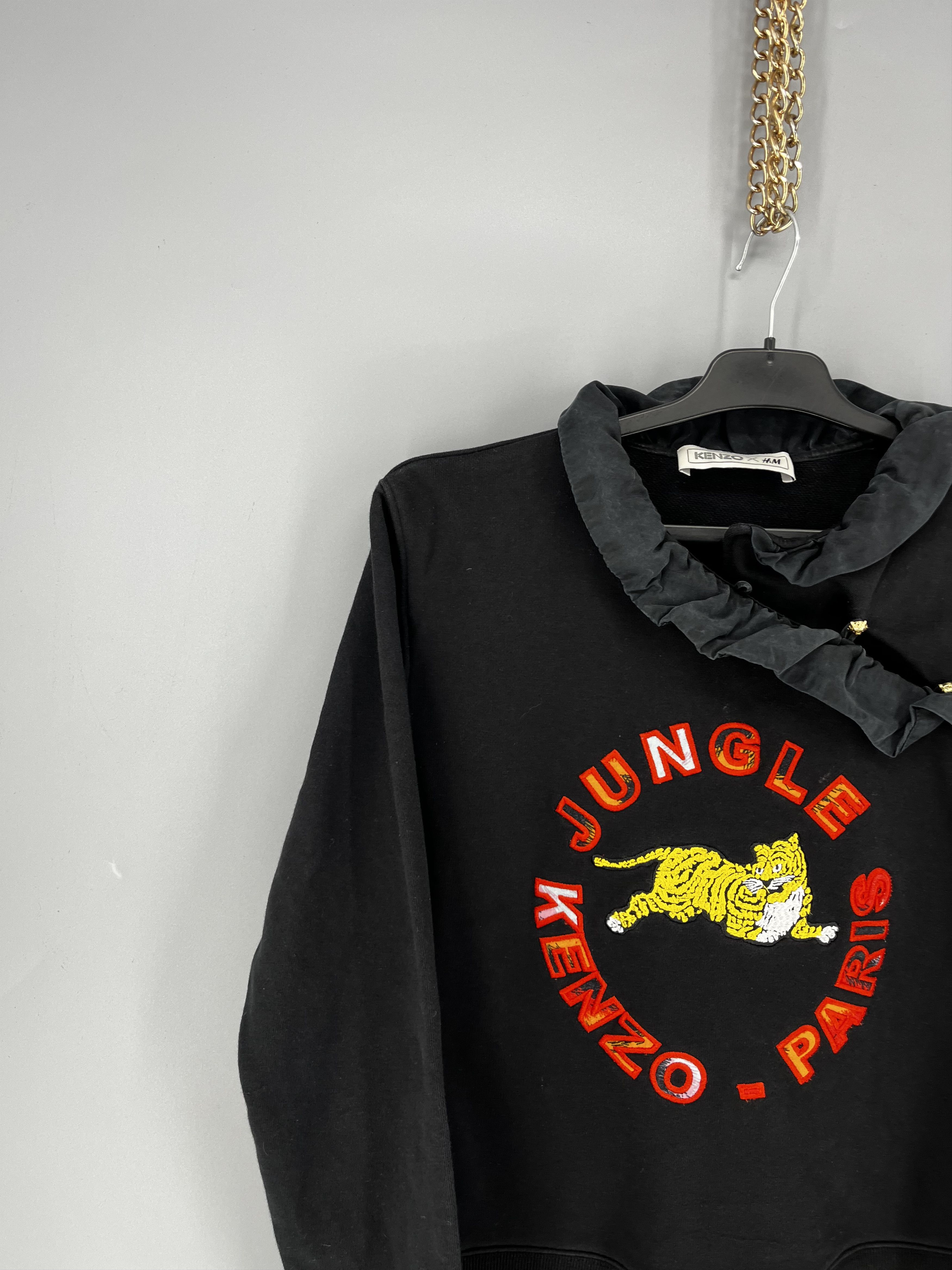 Kenzo KENZO X H&M Jungle Paris Black Ruffle Neck Sweater Sz M Size M / US 6-8 / IT 42-44 - 4 Thumbnail