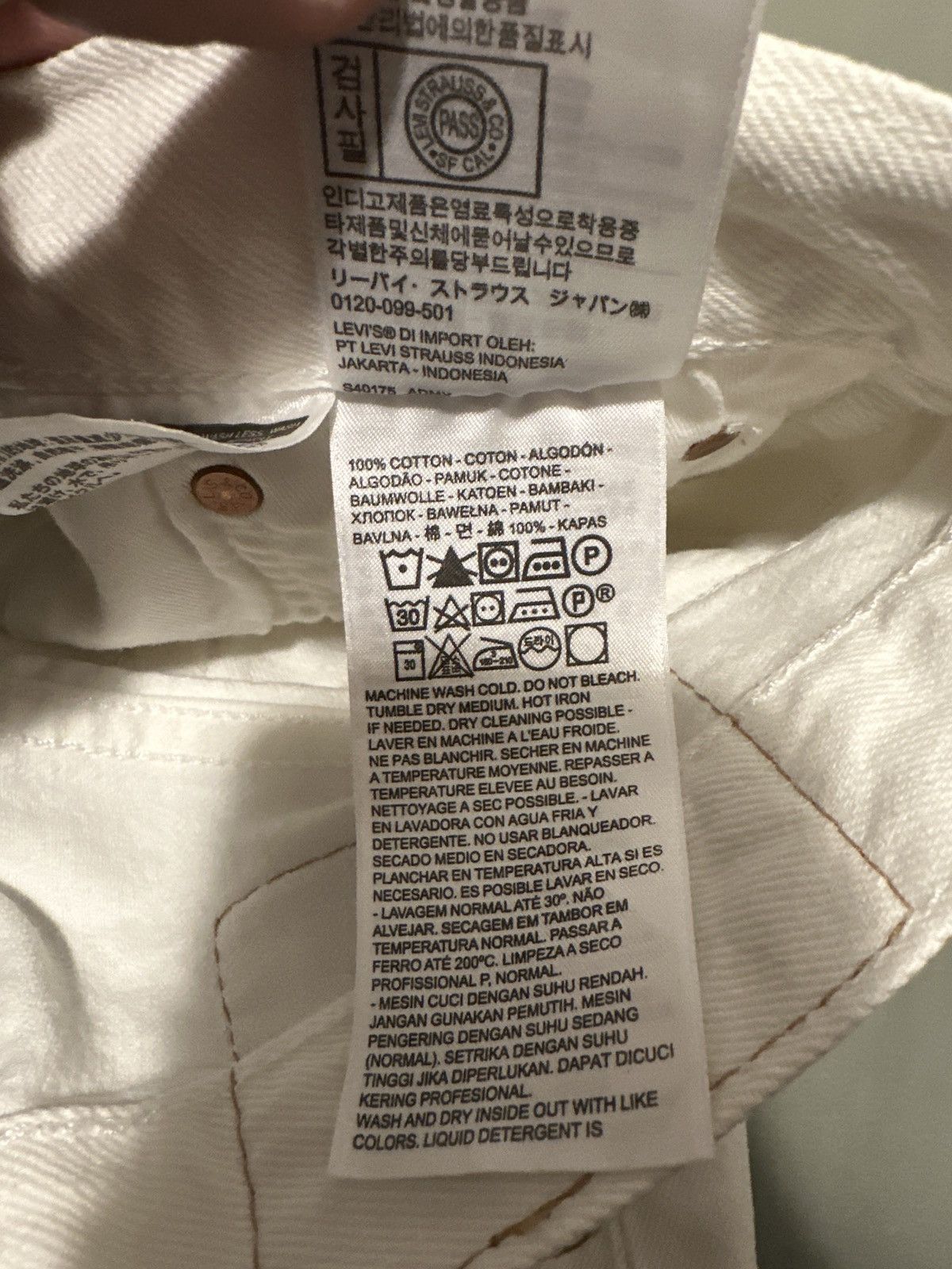 DENIM TEARS Levi’s 501 x Denim Tears Size US 30 / EU 46 - 8 Thumbnail