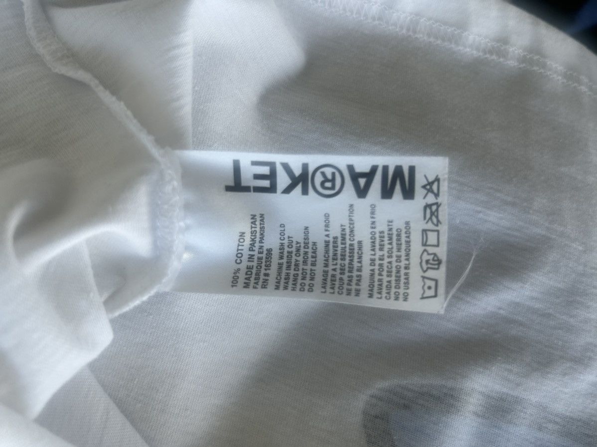 Market Market runs the world mock neck Size US L / EU 52-54 / 3 - 6 Thumbnail