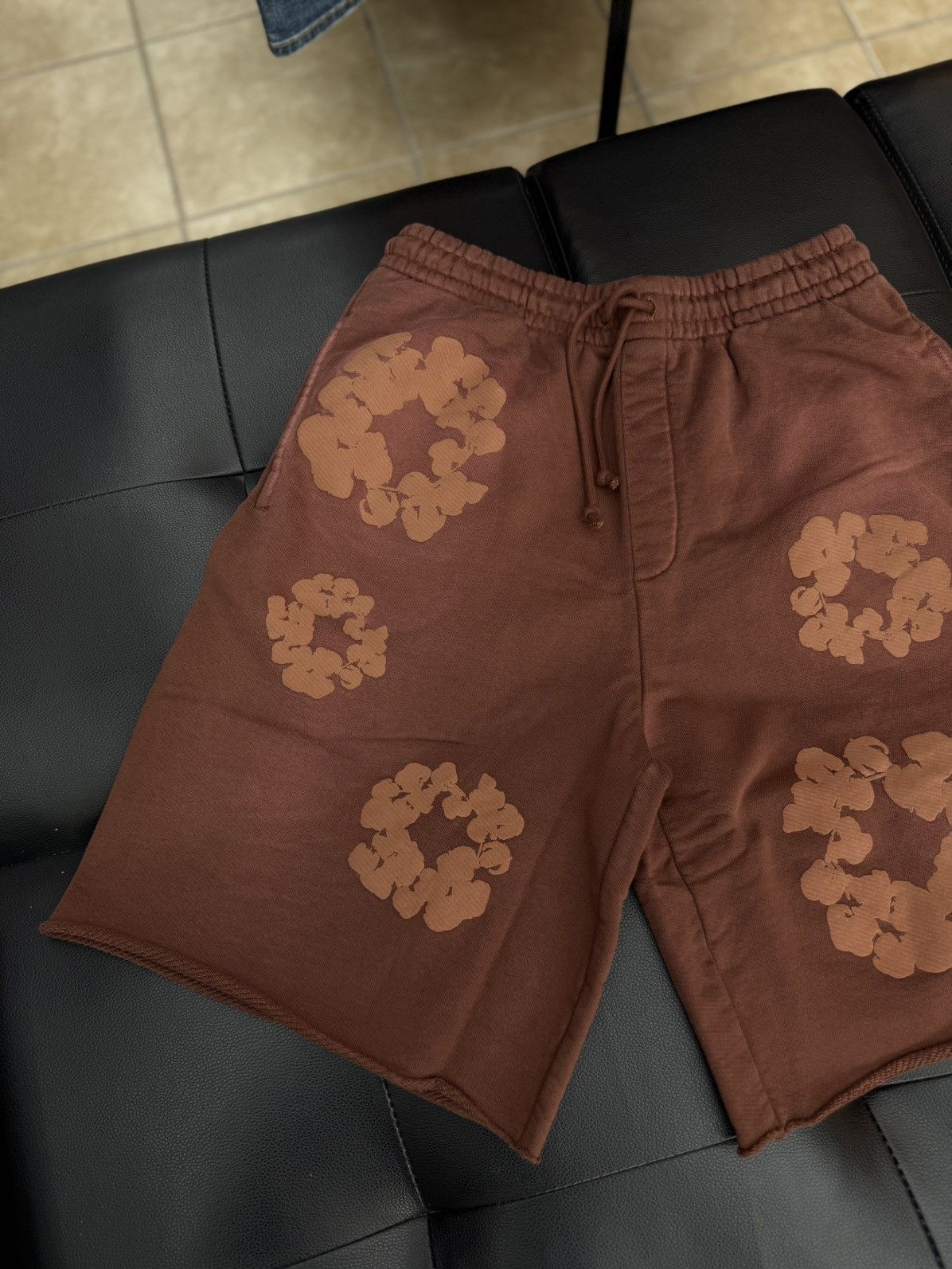 DENIM TEARS Denim Tears Brown Cotton Wreath Size XS (NEW) 2025 Size US 29 - 3 Thumbnail