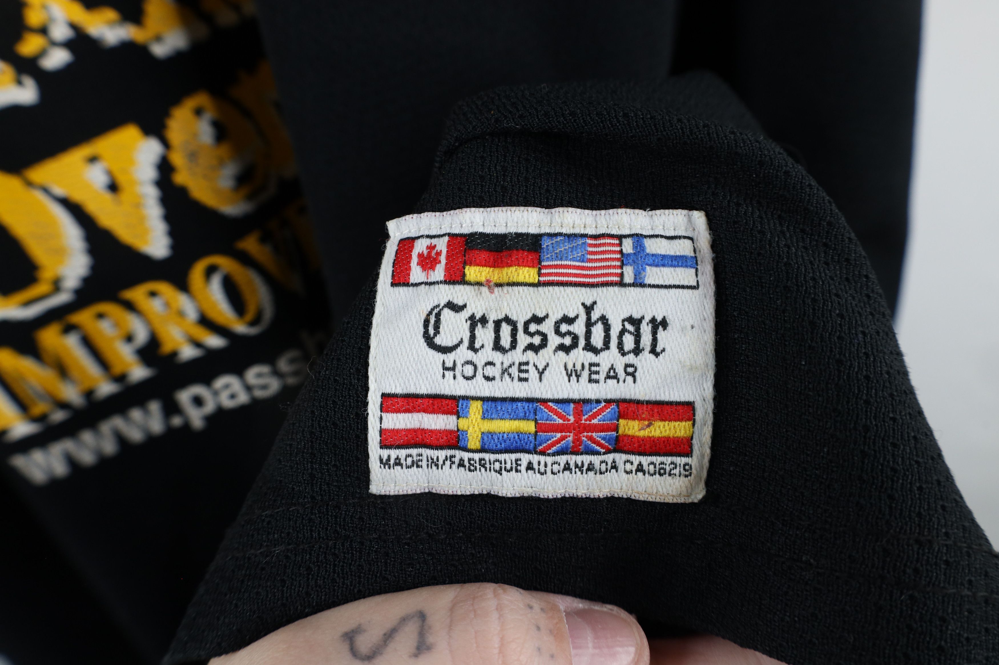 Vintage Vintage 90s Spell Out Pass Hockey Toronto Hockey Jersey Size US L / EU 52-54 / 3 - 14 Thumbnail