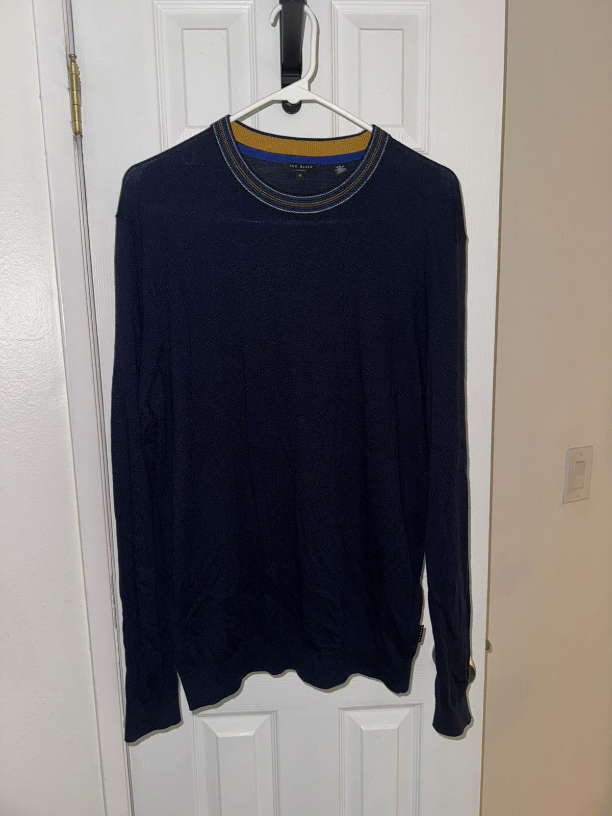 Ted Baker Ted Baker Navy and Gold Sweater Size US M / EU 48-50 / 2 - 1 Thumbnail