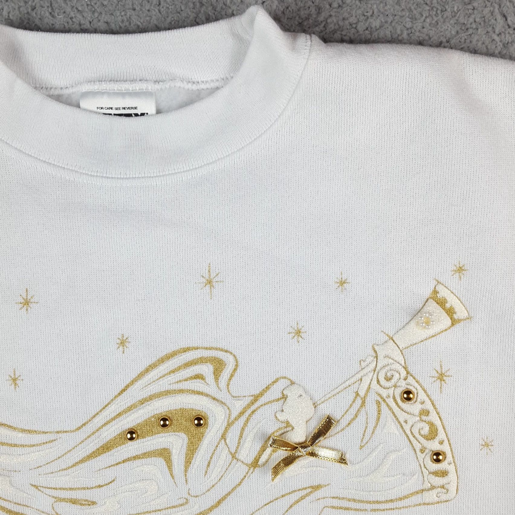 Tultex Vintage 90s Christmas Angel Tultex Sweatshirt Women M Crewneck Pullover White Size M / US 6-8 / IT 42-44 - 4 Thumbnail