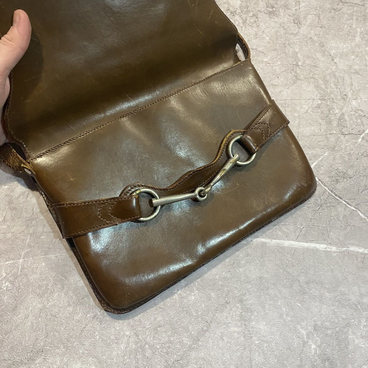 Gucci × Vintage RARE ! VINTAGE GUCCI LEATHER CROSSBODY BAGS 70s Size ONE SIZE - 16 Thumbnail