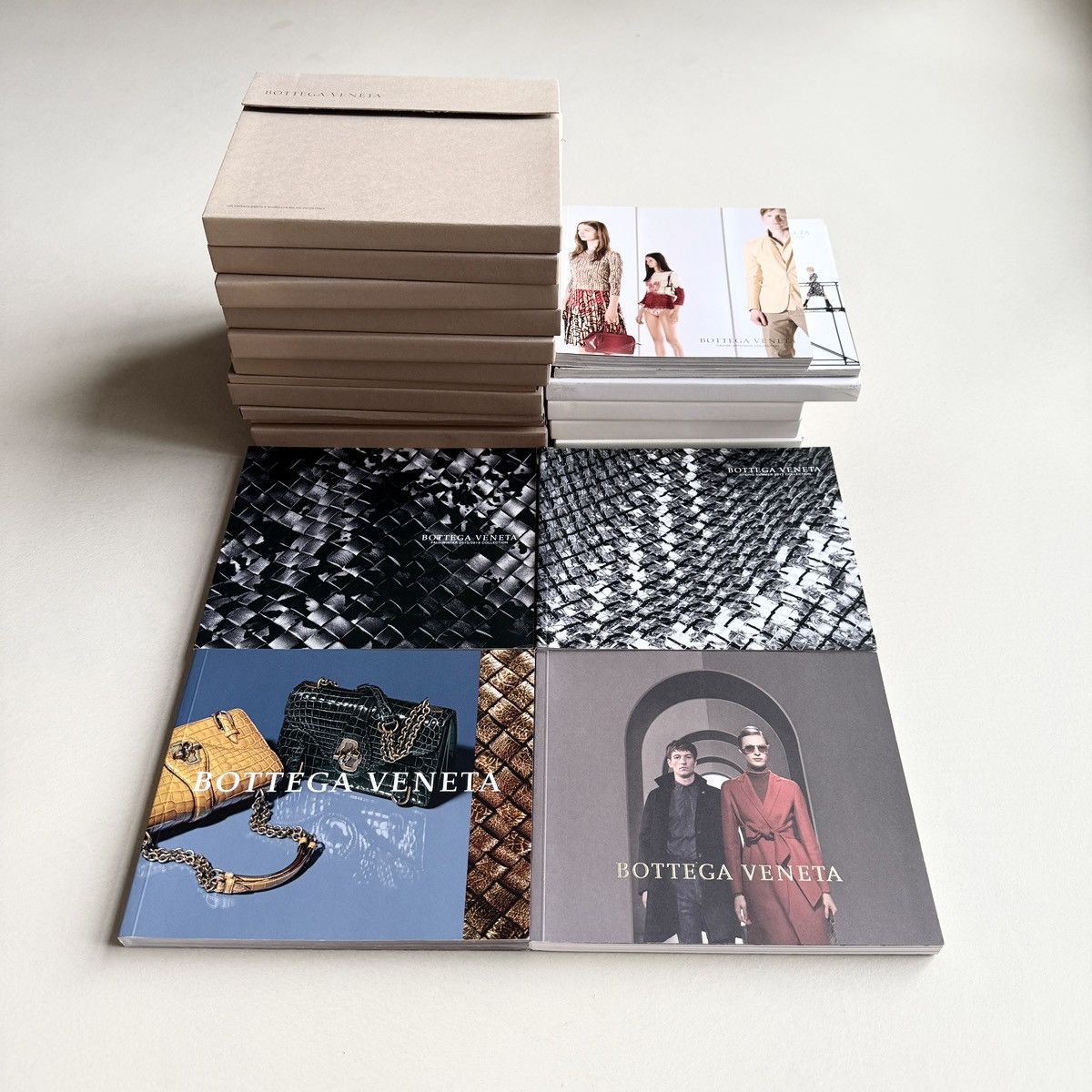 Bottega Veneta Bottega Veneta Catalogues Size ONE SIZE - 1 Thumbnail
