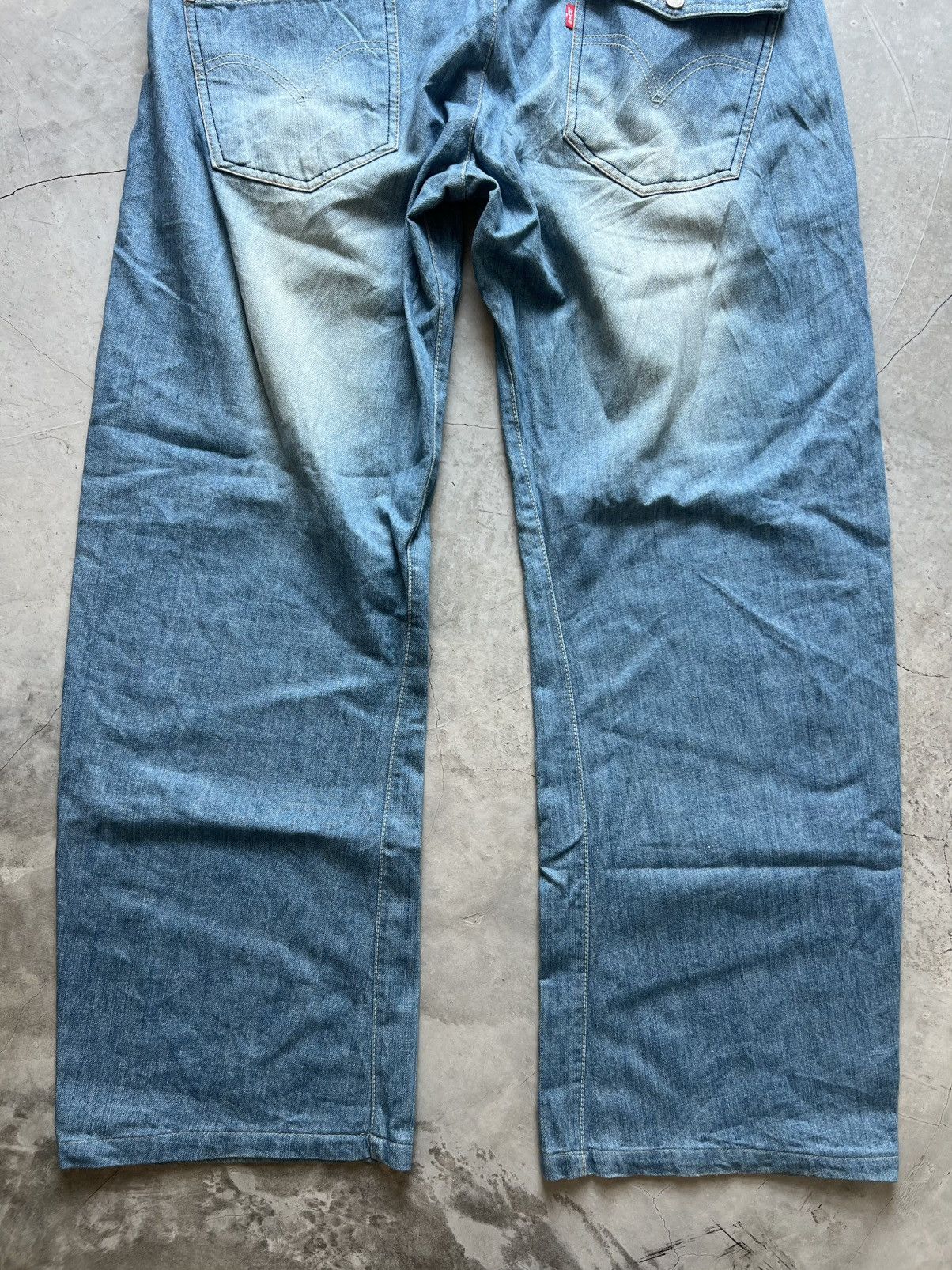 Levi's Vintage Levis Engineered Twisted Jeans Actual 35x31 Size US 35 - 7 Thumbnail