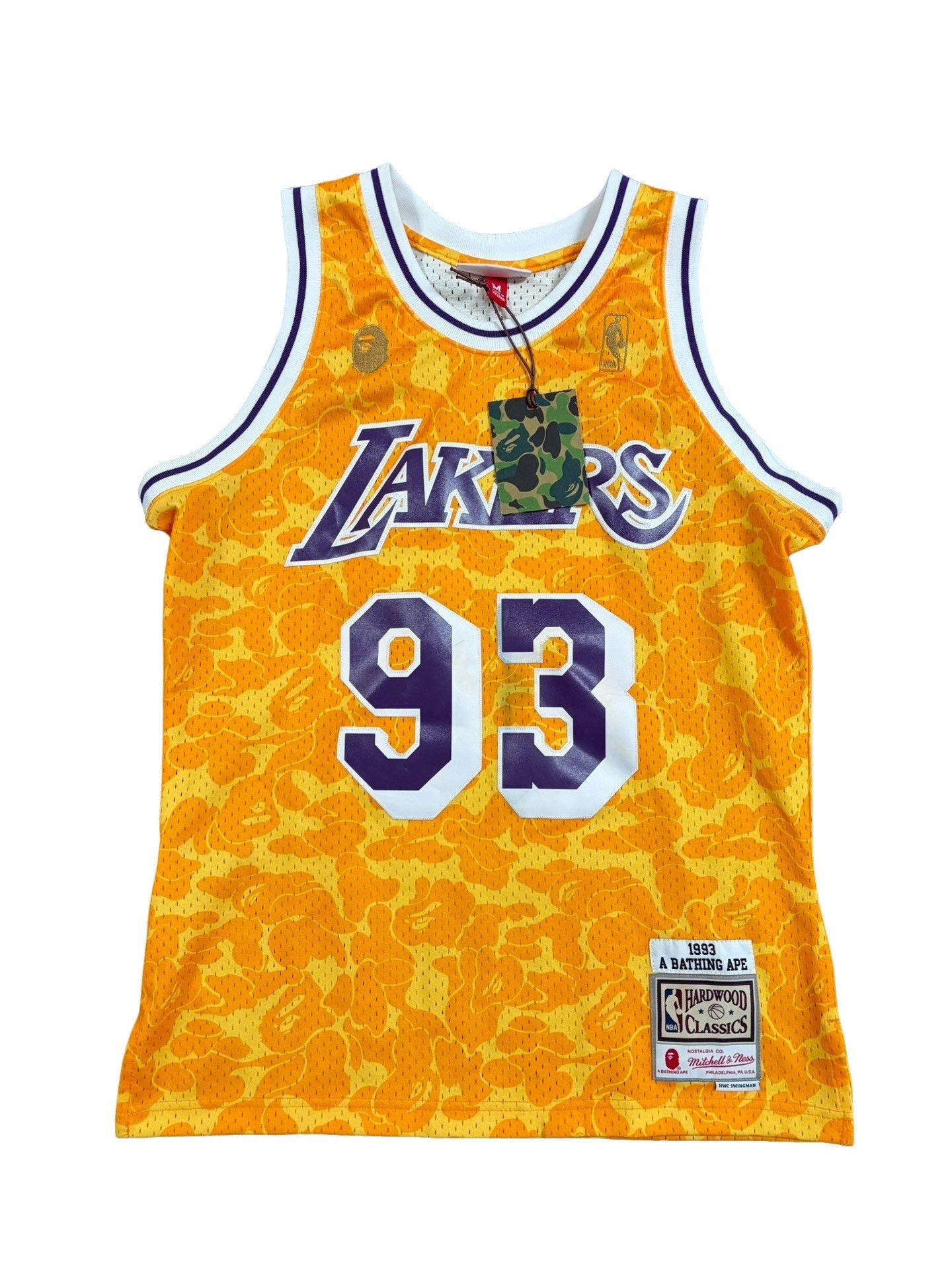 Bape A Bathing Ape x Mitchell & Ness Lakers Jersey Size M Size US M / EU 48-50 / 2 - 1 Thumbnail