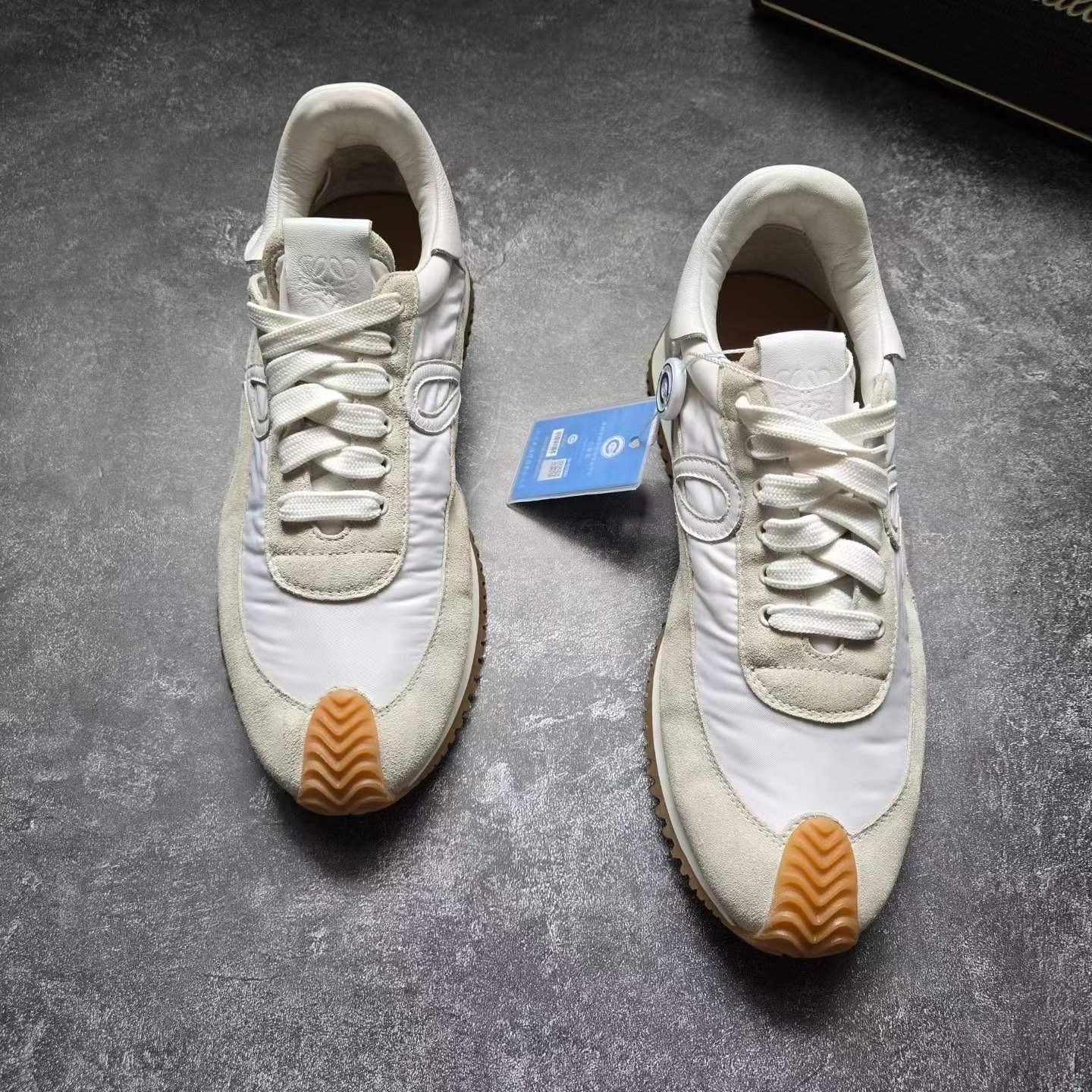 Loewe LOEWE RUNNER FLOW Running Shoes Size US 7 / IT 37 - 1 Thumbnail