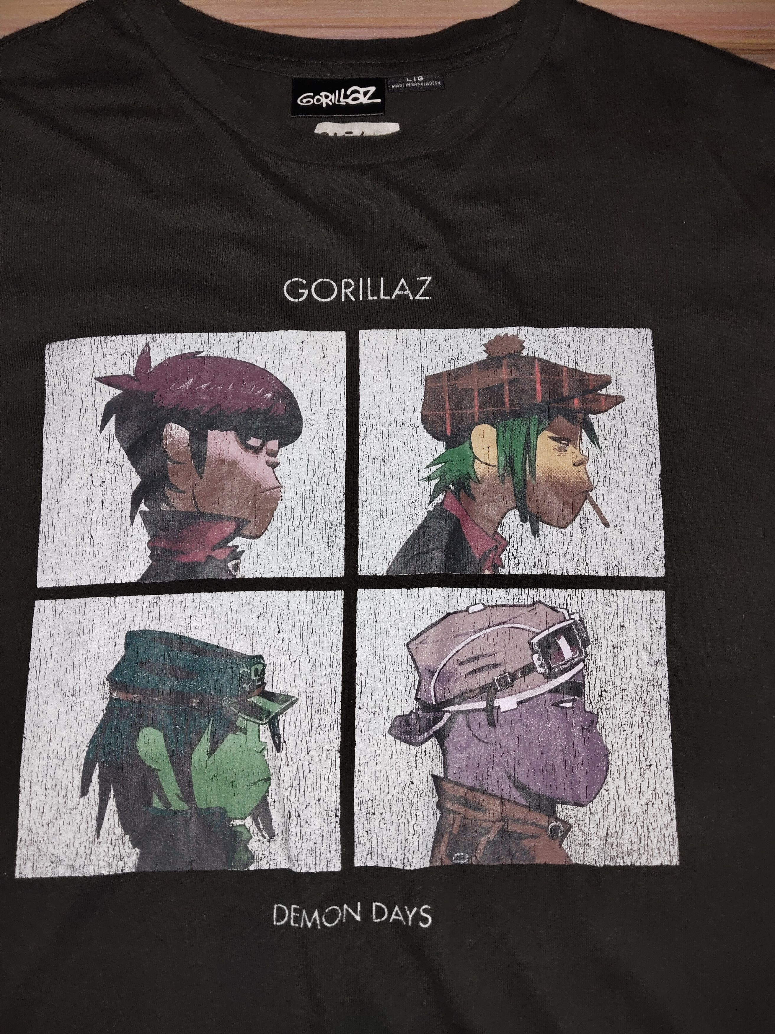 Band Tees Band GORILLAZ Demon Days Tshirt Size US L / EU 52-54 / 3 - 2 Thumbnail