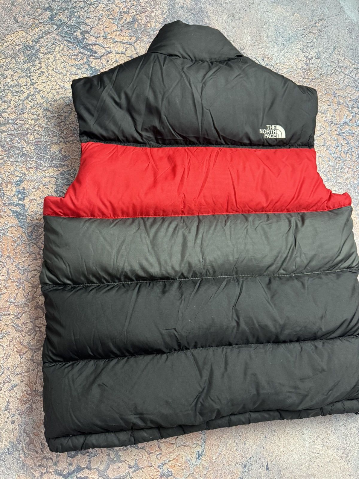 The North Face Vintage The North Face 700 Puffer Vest Size US L / EU 52-54 / 3 - 9 Thumbnail