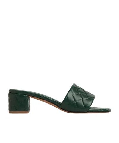 Bottega Veneta o1n1vont1225 Amy Mules in Green Size US 6 / IT 36 - 1 Preview