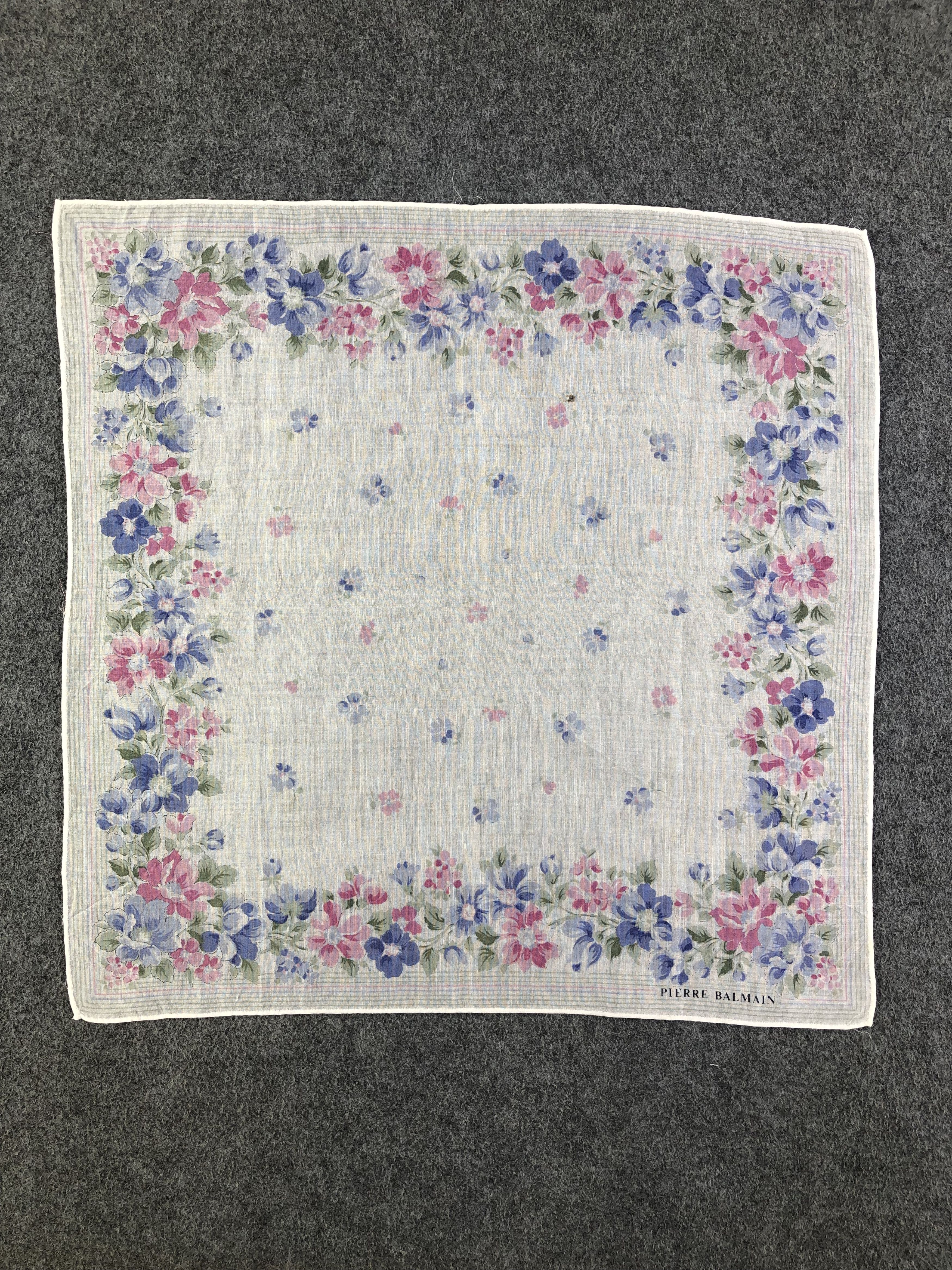 Pierre Balmain × Vintage Pierre Balmain Handkerchief / Bandana / Neckerchief Size ONE SIZE - 3 Thumbnail