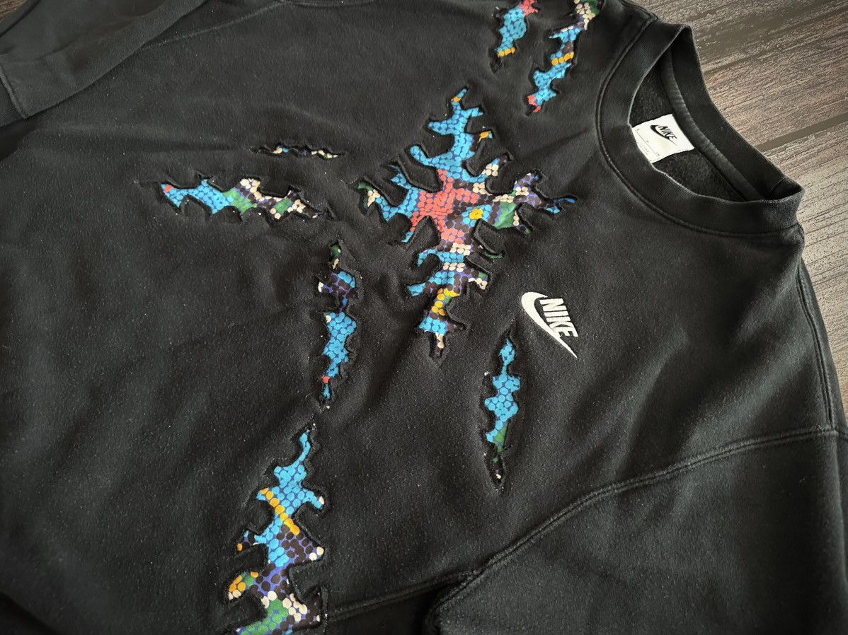 Nike Nike Custom Sweatshirt Vintage 90s Reworked Size US S / EU 44-46 / 1 - 4 Thumbnail