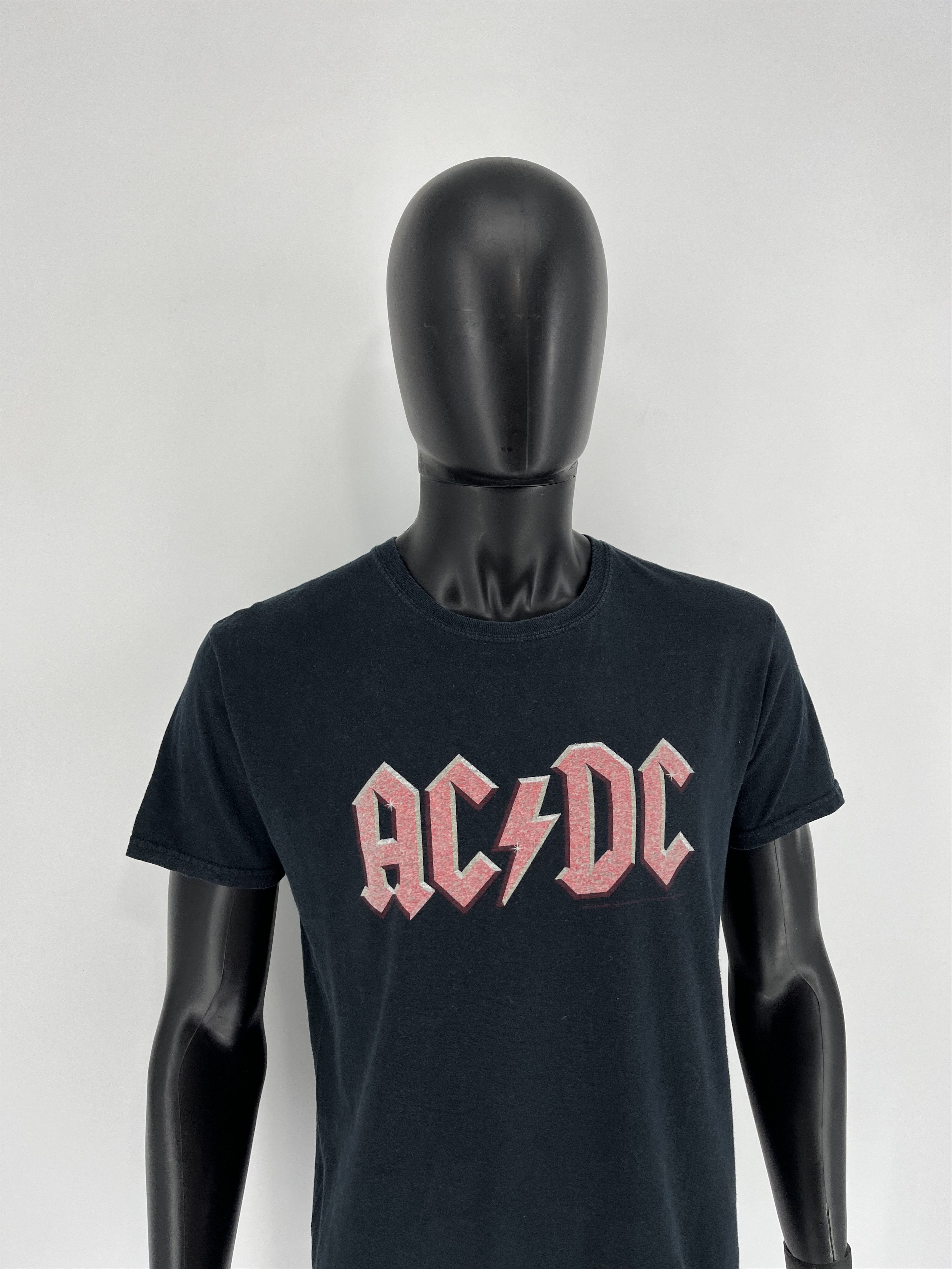 AC/DC Vintage Y2k T Shirt Ac/Dc Tee Big Logo Band Rock Tee Size US M / EU 48-50 / 2 - 4 Thumbnail
