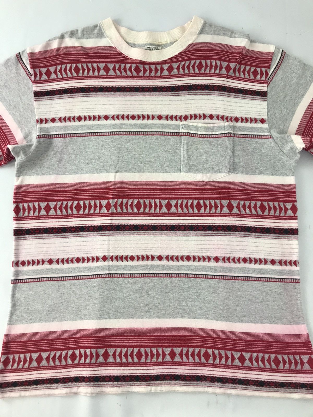 Warehouse 90s Bodies Warehouse Striped Navajo Printed Tee Size US L / EU 52-54 / 3 - 3 Thumbnail