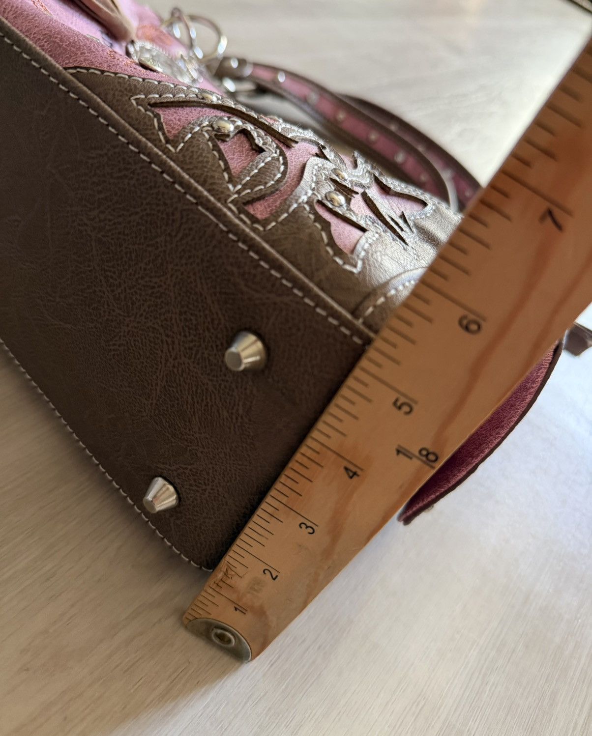 Vintage Cowgirl Trendy Western Cross Bible Verse Purse w/ Conceal Size ONE SIZE - 10 Thumbnail