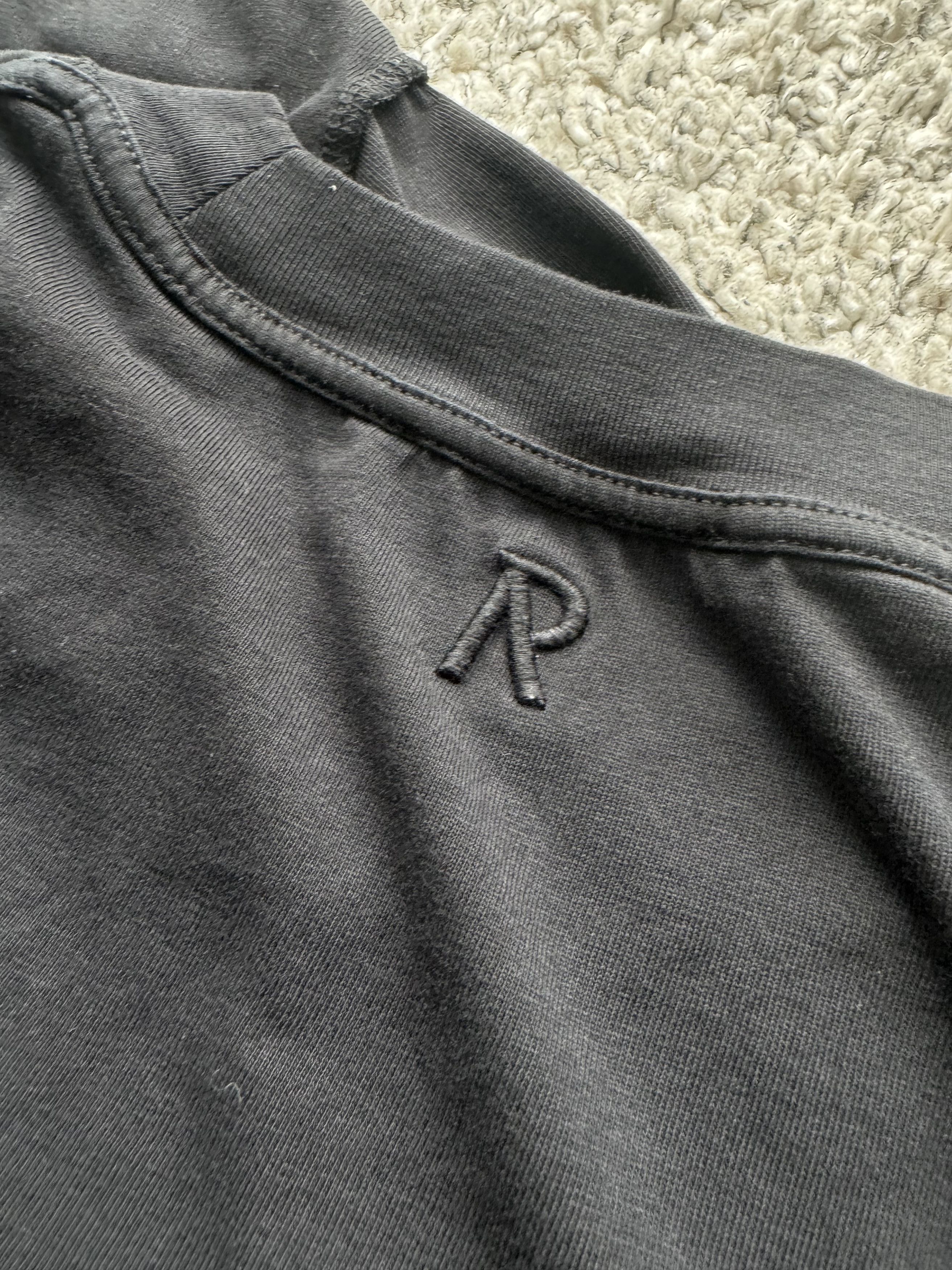 Represent Clo. Initial Tee (2 shirts) Size US S / EU 44-46 / 1 - 5 Thumbnail