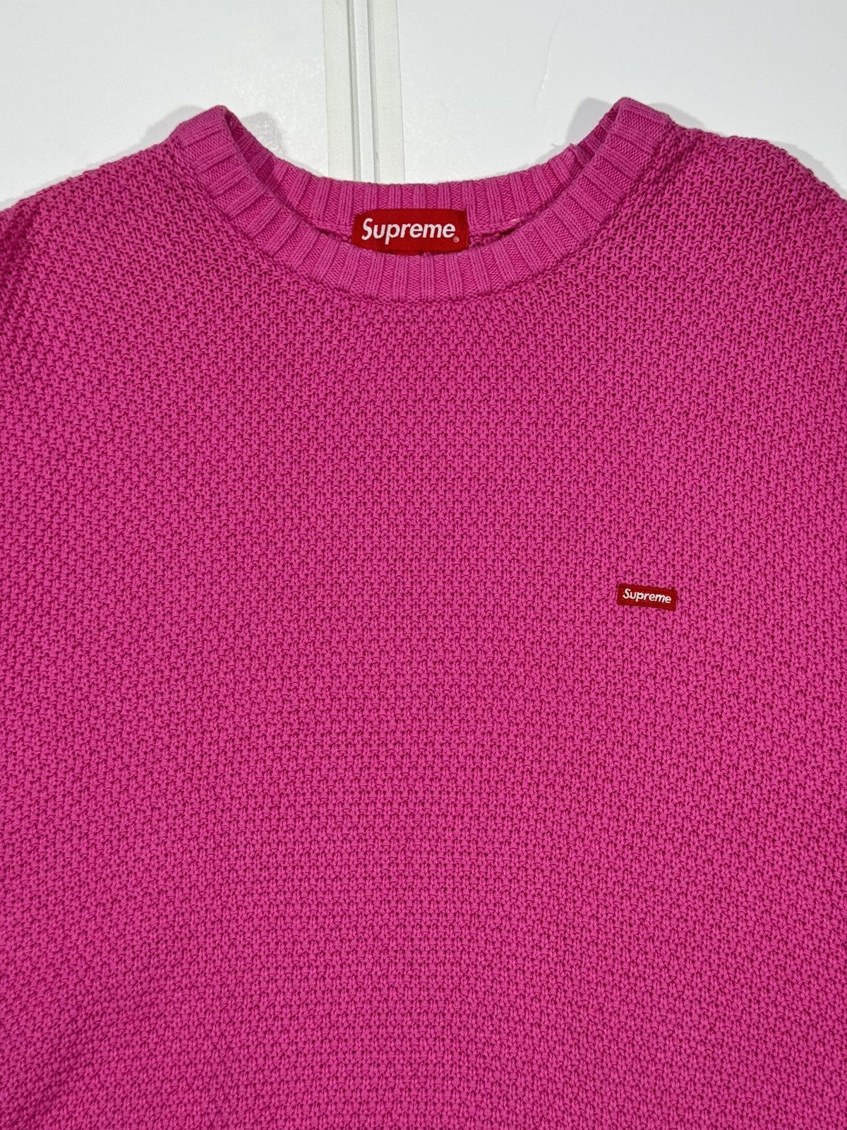 Supreme Supreme Textured Small Box Logo Sweater PINK Sz XL Size US XL / EU 56 / 4 - 4 Thumbnail