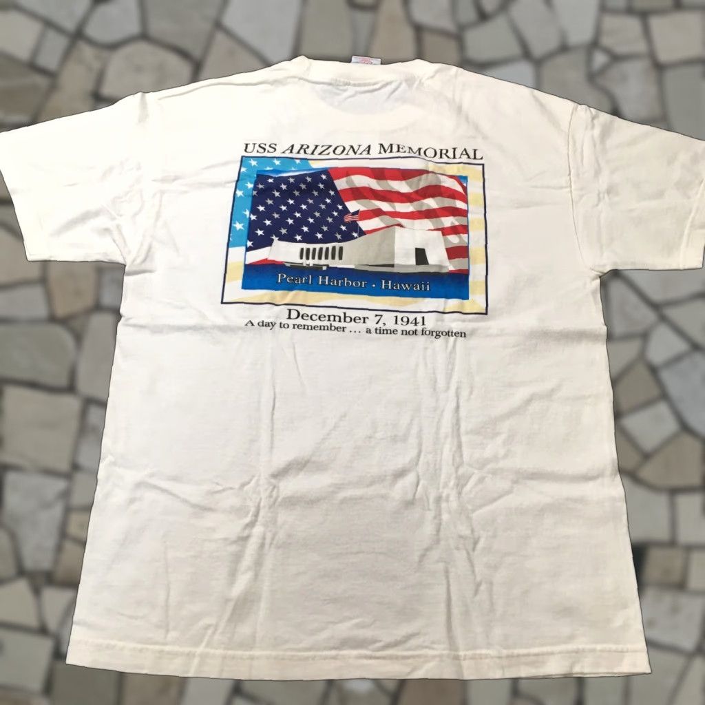 Vintage VINTAGE Arizona Memorial T-Shirt Mens Size L White Short Sleeve Crew Neck Graphic Print Shirt Men Size US L / EU 52-54 / 3 - 1 Thumbnail