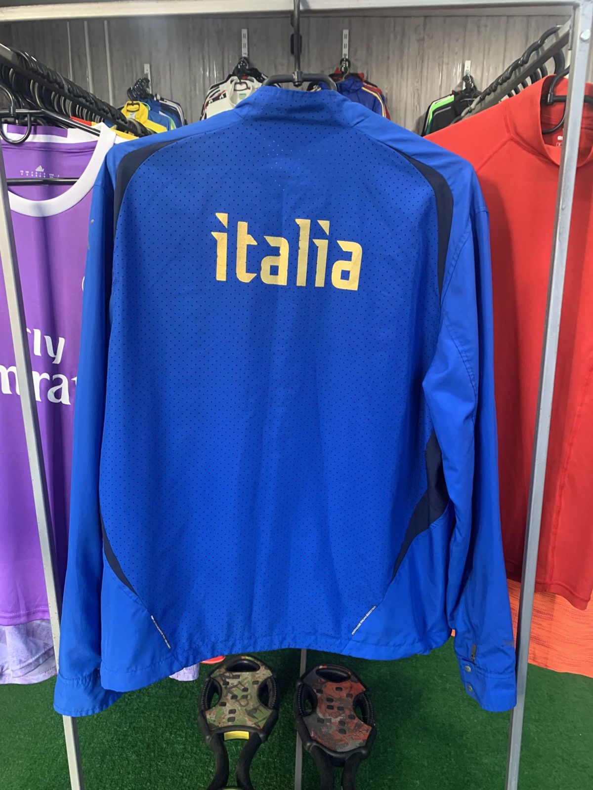 Puma Italy Football Training Jacket 2006 Vintage M Size Size US M / EU 48-50 / 2 - 2 Thumbnail