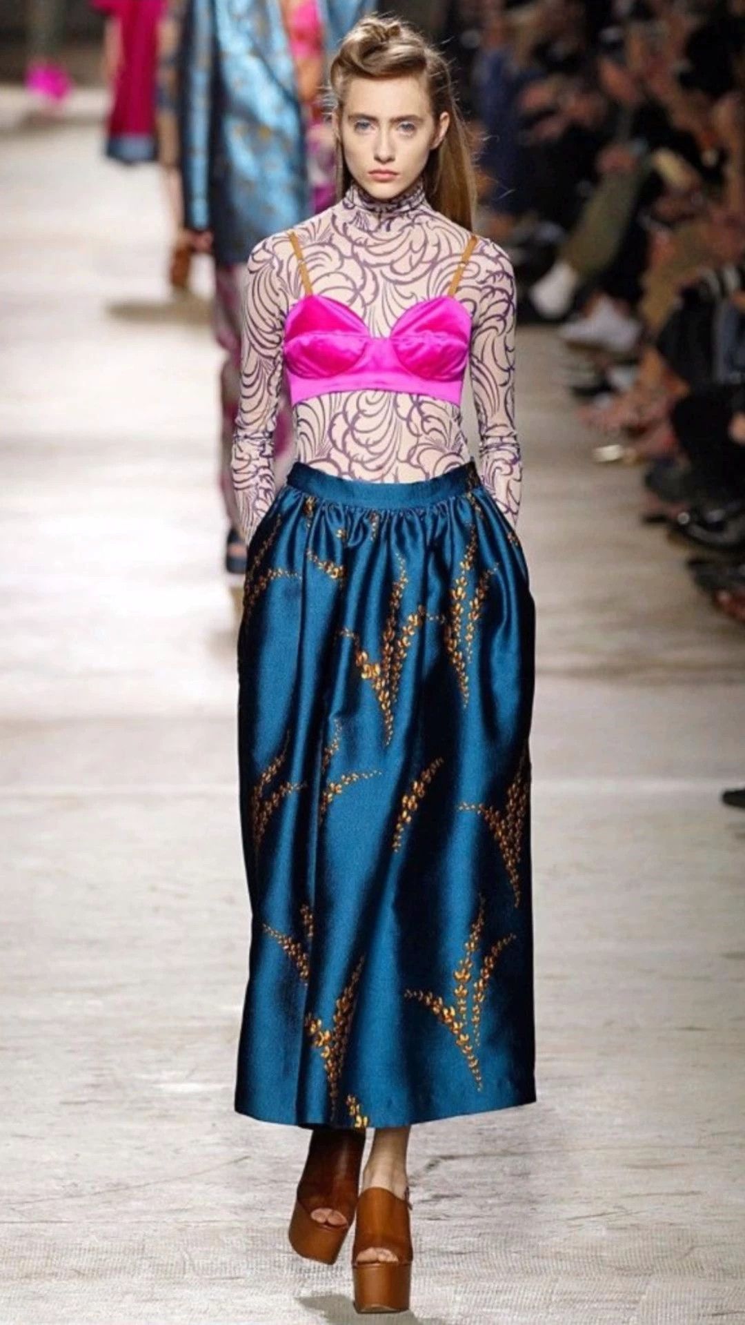 Dries Van Noten DVN Runway Silk-Mix Embroidered Wheat Flared Skirt Size 24" / US 00 / IT 34 - 1 Thumbnail