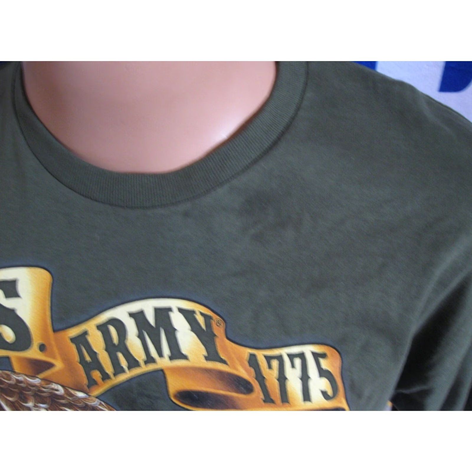 Vintage Bayside US ARMY T Shirt Mens XL Vintage Green Knit Cotton Graphic Print 1990s US Theme Boys Mens Size US XL / EU 56 / 4 - 2 Thumbnail