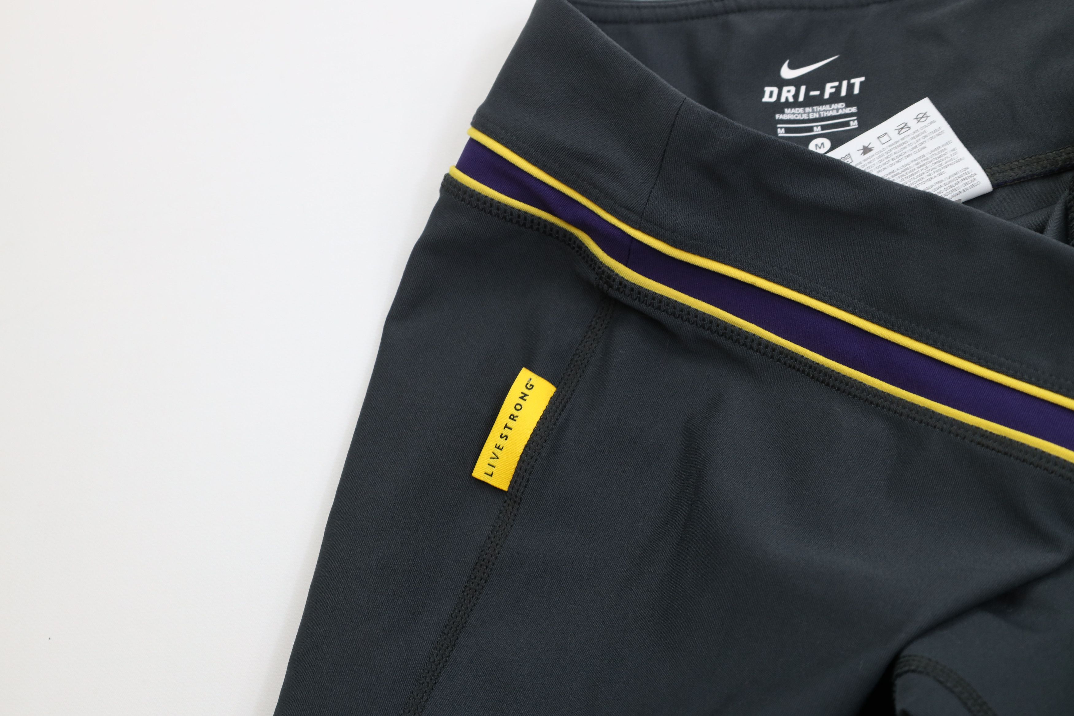 Nike Vintage Y2K Nike Livestrong Armstrong Flared Wide Leg Pants Size 30" / US 8 / IT 44 - 7 Thumbnail