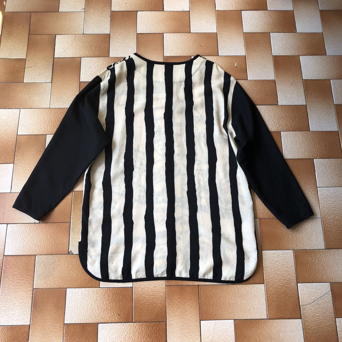 Jean Charles De Castelbajac CASTELBAJAC full print blouse Size M / US 6-8 / IT 42-44 - 4 Thumbnail