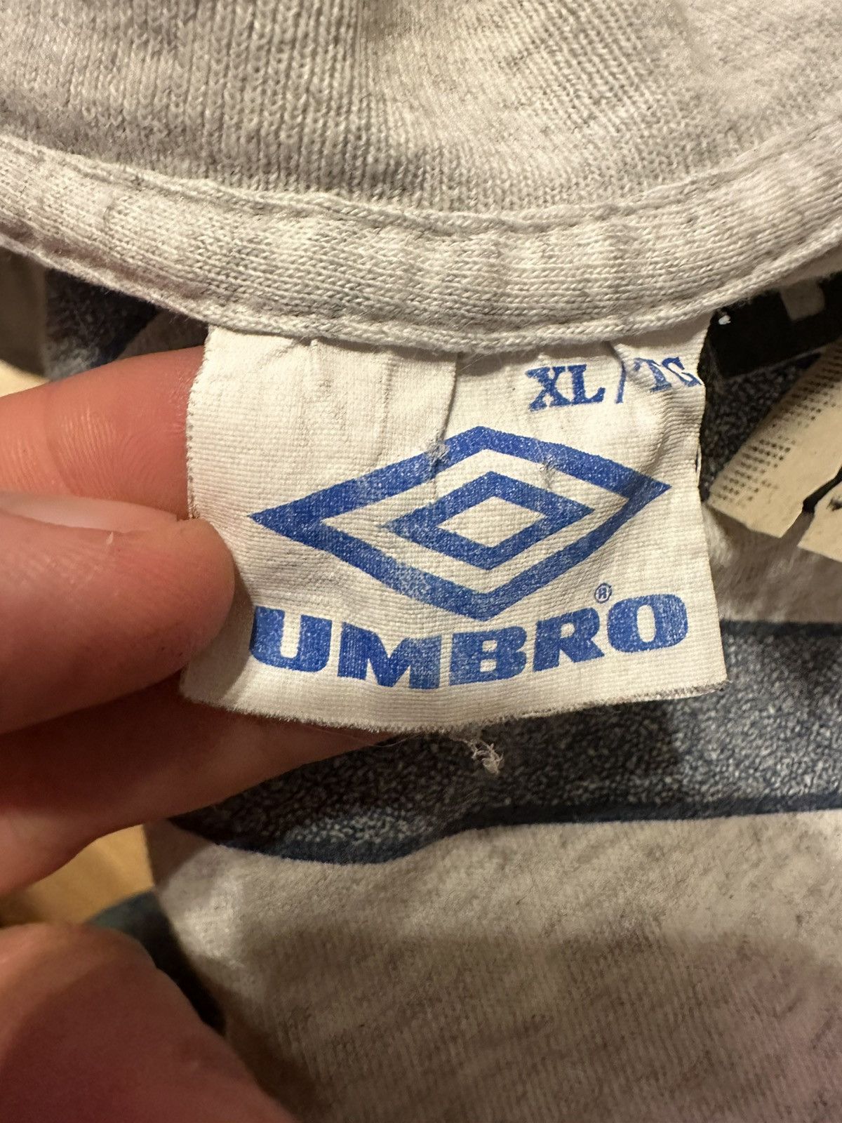 Umbro × Vintage Vintage Umbro Tshirt 90’s Soccer Football Big Logo Grail Size US XL / EU 56 / 4 - 6 Thumbnail