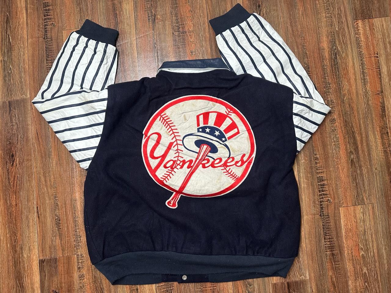 JH Design Vintage New York Yankees jacket by JH Design Size US XL / EU 56 / 4 - 4 Thumbnail