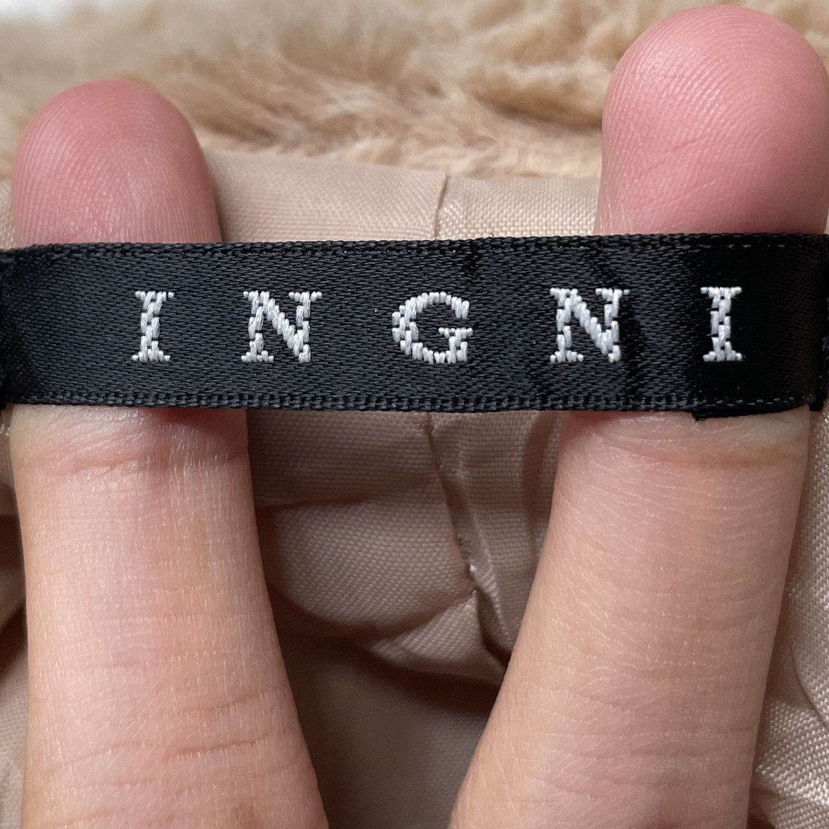 Japanese Brand × Vintage Vintage Japanese Brand Ingni Fur Zipper Hoodie 2000s Size US L / EU 52-54 / 3 - 9 Thumbnail