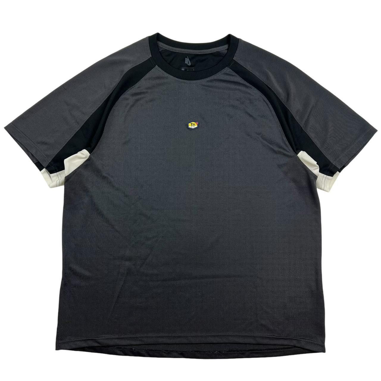 Nike Nike TN T-Shirt - Large Size US L / EU 52-54 / 3 - 1 Thumbnail