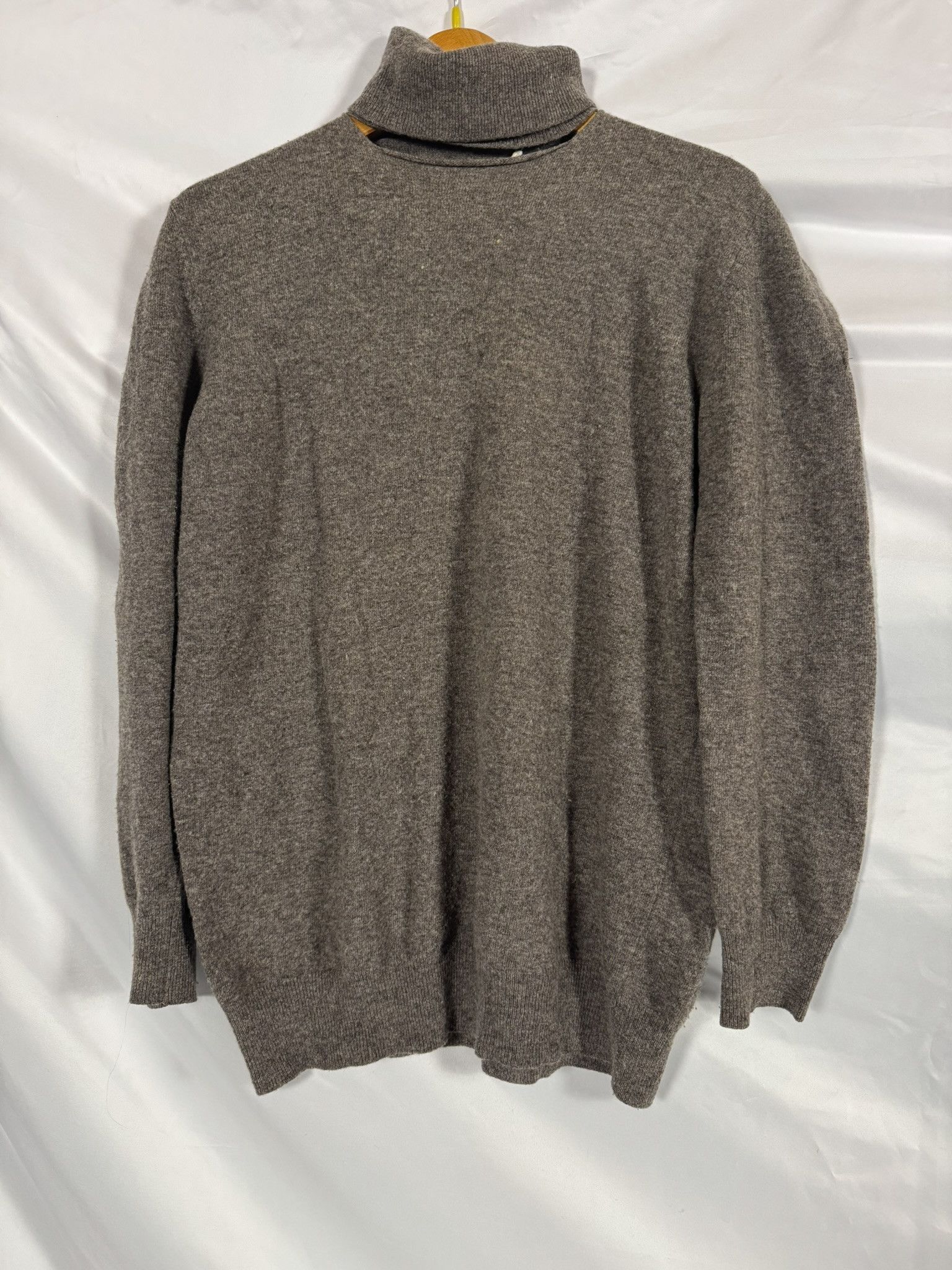 Maison Margiela Margiela Fall/Winter 2002 Hooded Turtleneck Sweater Size L / US 10 / IT 46 - 2 Thumbnail