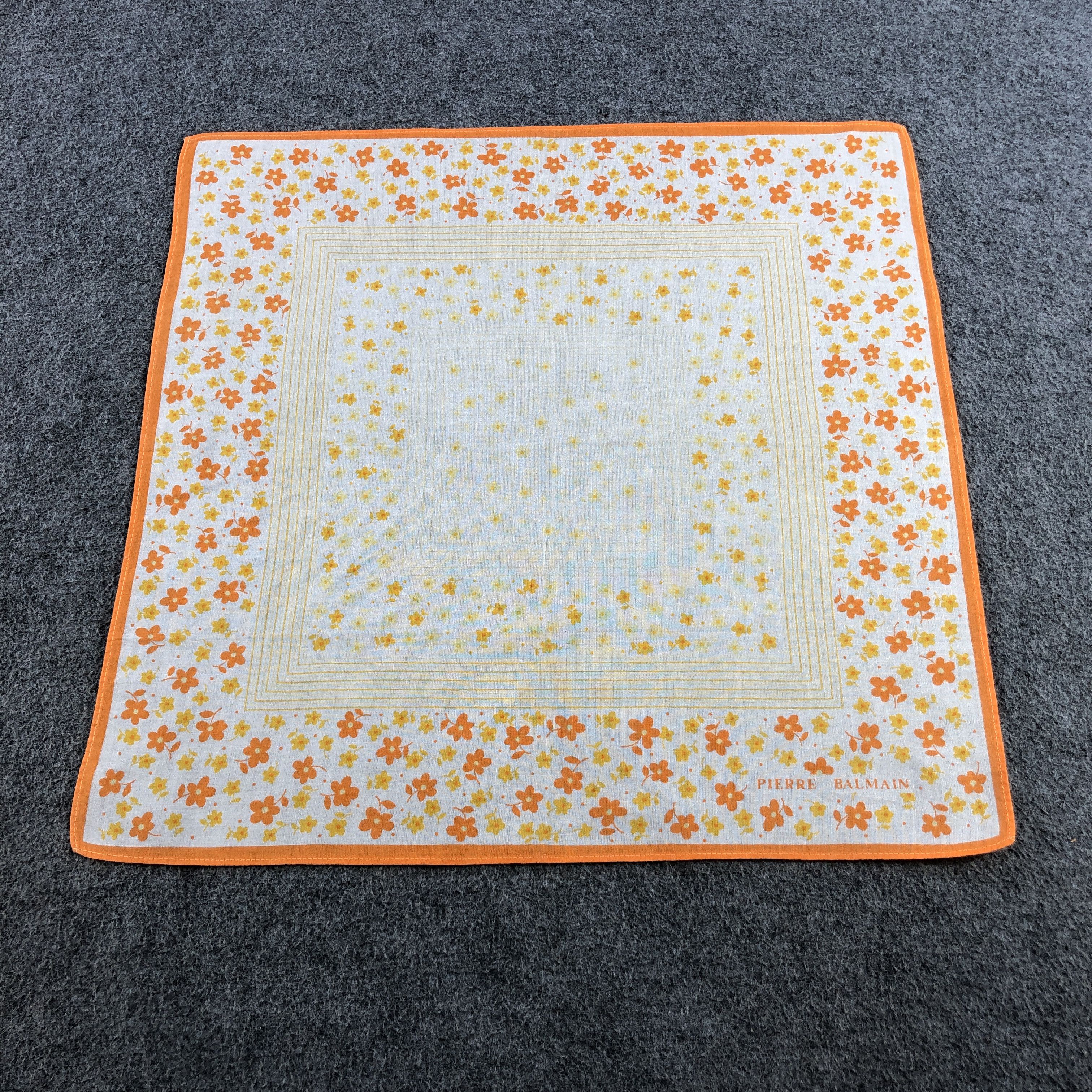 Pierre Balmain × Vintage Pierre Balmain Handkerchief Neckerchief Bandana H2435 Size ONE SIZE - 2 Thumbnail