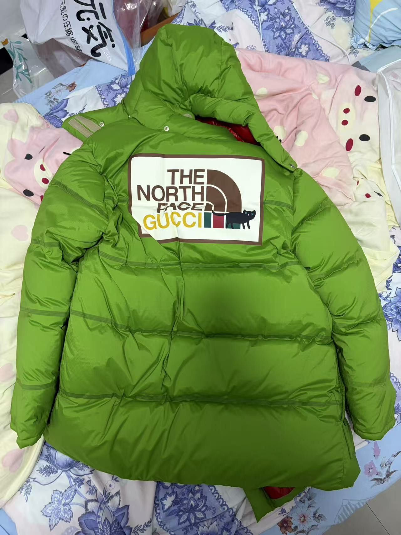 Gucci Gucci X North Face Puffer Jacket Size US L / EU 52-54 / 3 - 2 Thumbnail