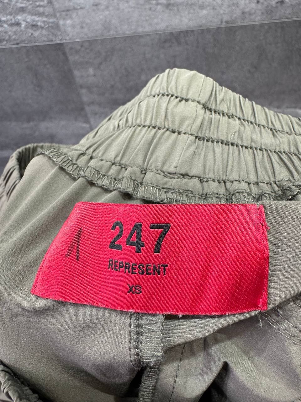 Represent Clo. Represent 247 Nylon Cargo Zip Pocket Pants Men’s Size US 28 / EU 44 - 12 Thumbnail