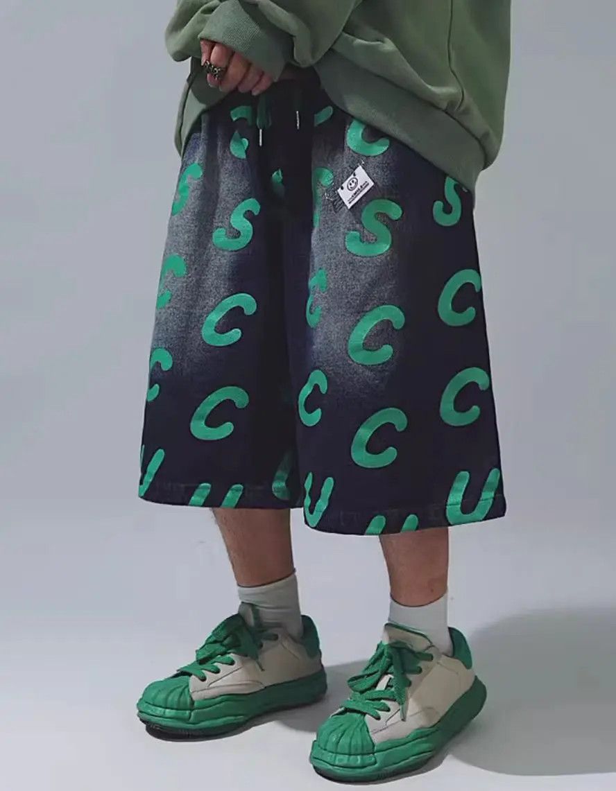 Japanese Brand × Jean Hip Hop Printed Vintage Loose Shorts Size US 31 - 1 Thumbnail