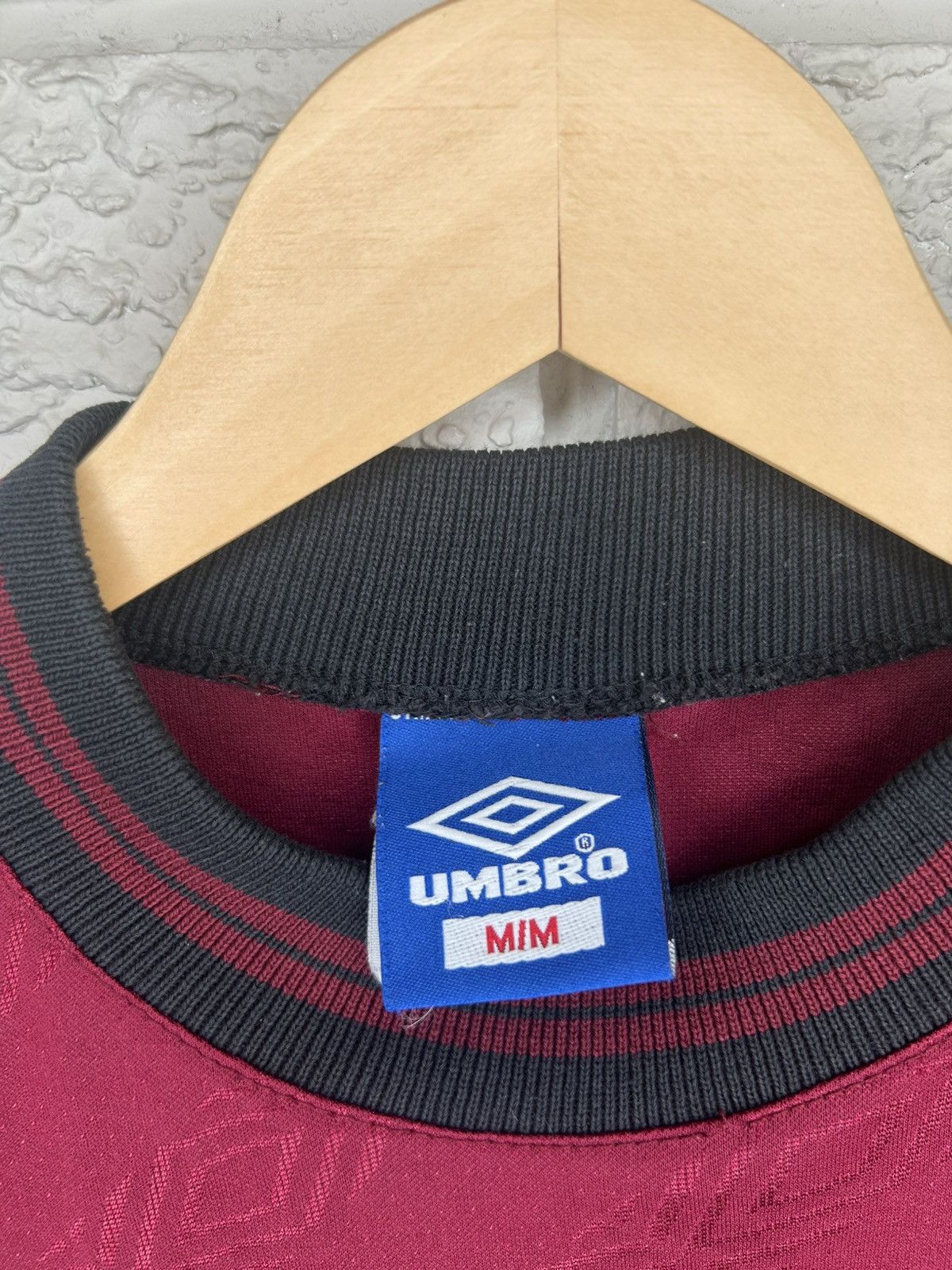 Umbro Vintage 90s Umbro Burgundy AOP Logo Jersey Size US M / EU 48-50 / 2 - 10 Thumbnail