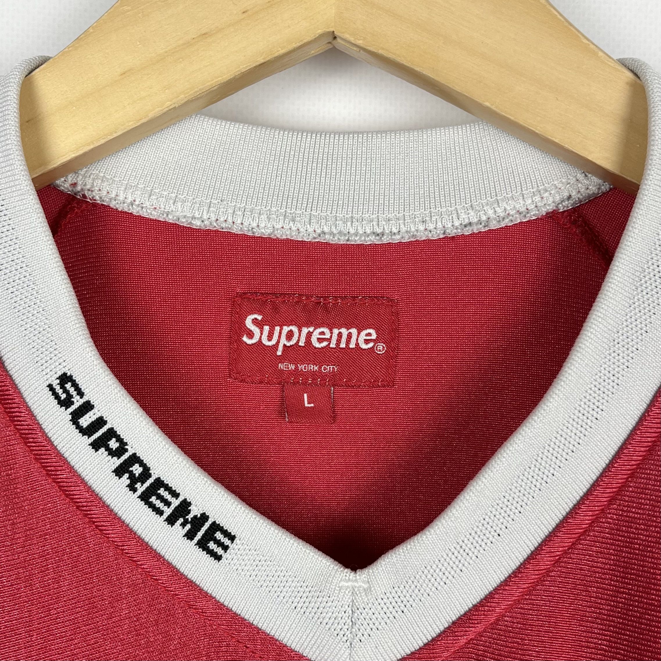 Supreme Supreme Dazzle Chest Stripe V Neck Jersey Shirt SS19 Size US L / EU 52-54 / 3 - 11 Thumbnail